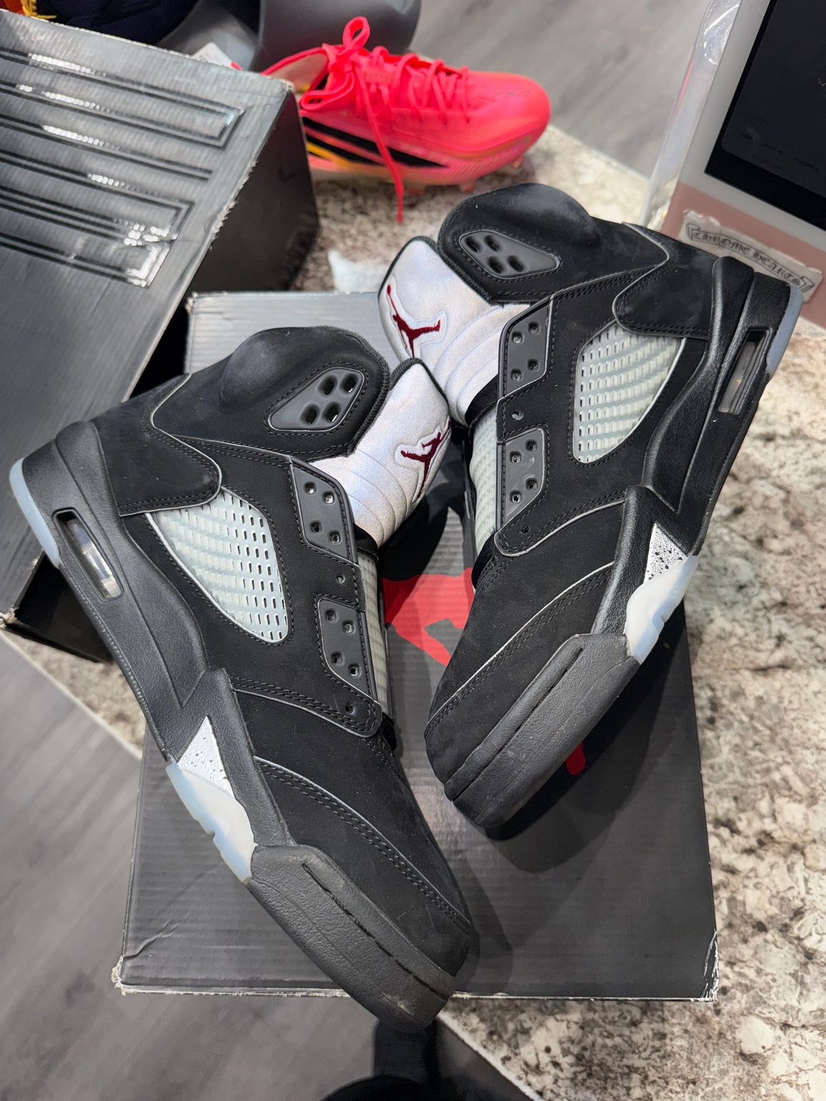 Jordan 5 Retro OG Black Metallic Reimagined