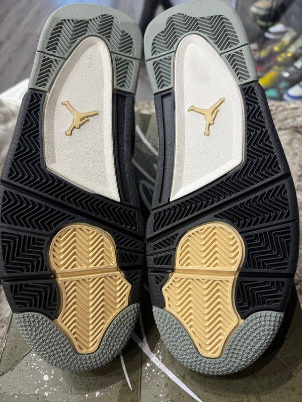 Jordan 4 Retro SE Craft Medium Olive