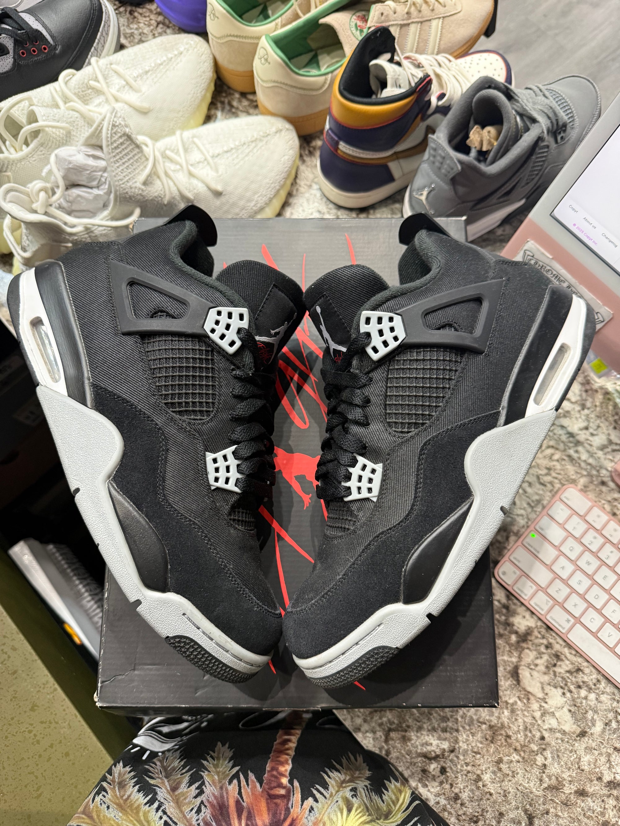 Jordan 4 Retro SE Black Canvas