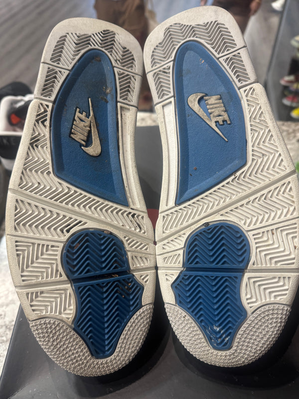Jordan 4 Retro Military Blue (2024)