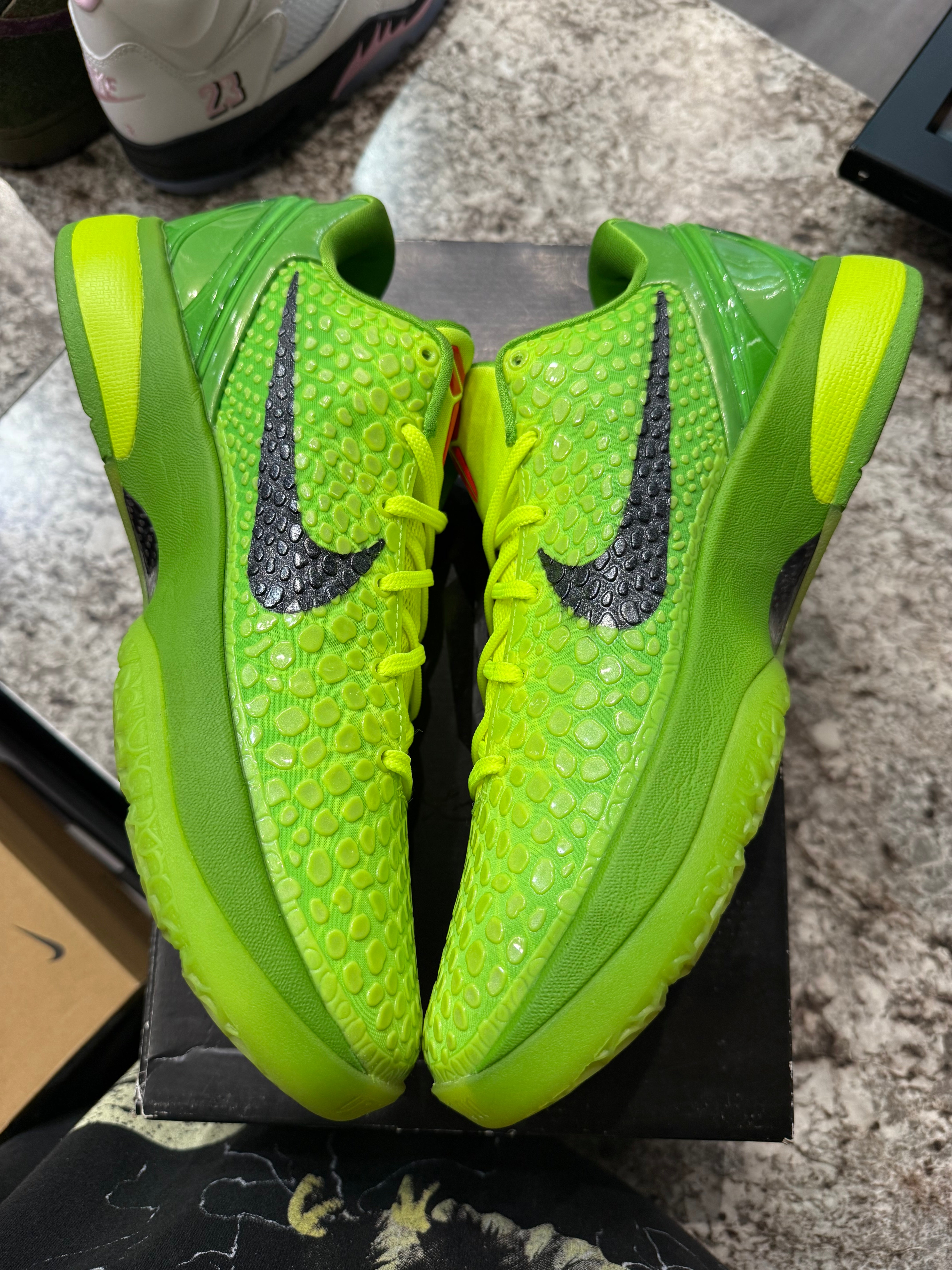 kobe 6 protro grinch 2020