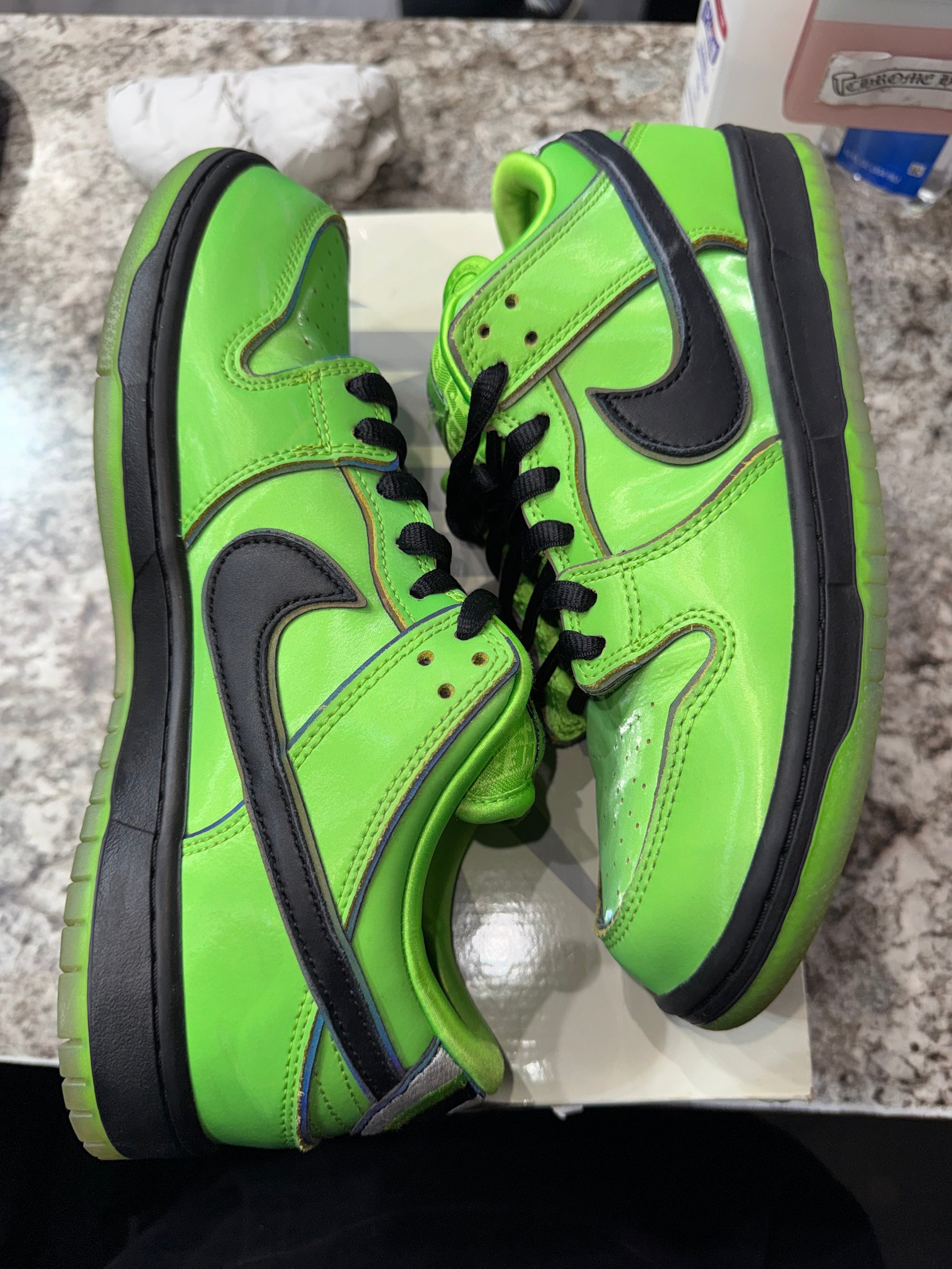 Nike SB Dunk Low The Powerpuff Girls Buttercup