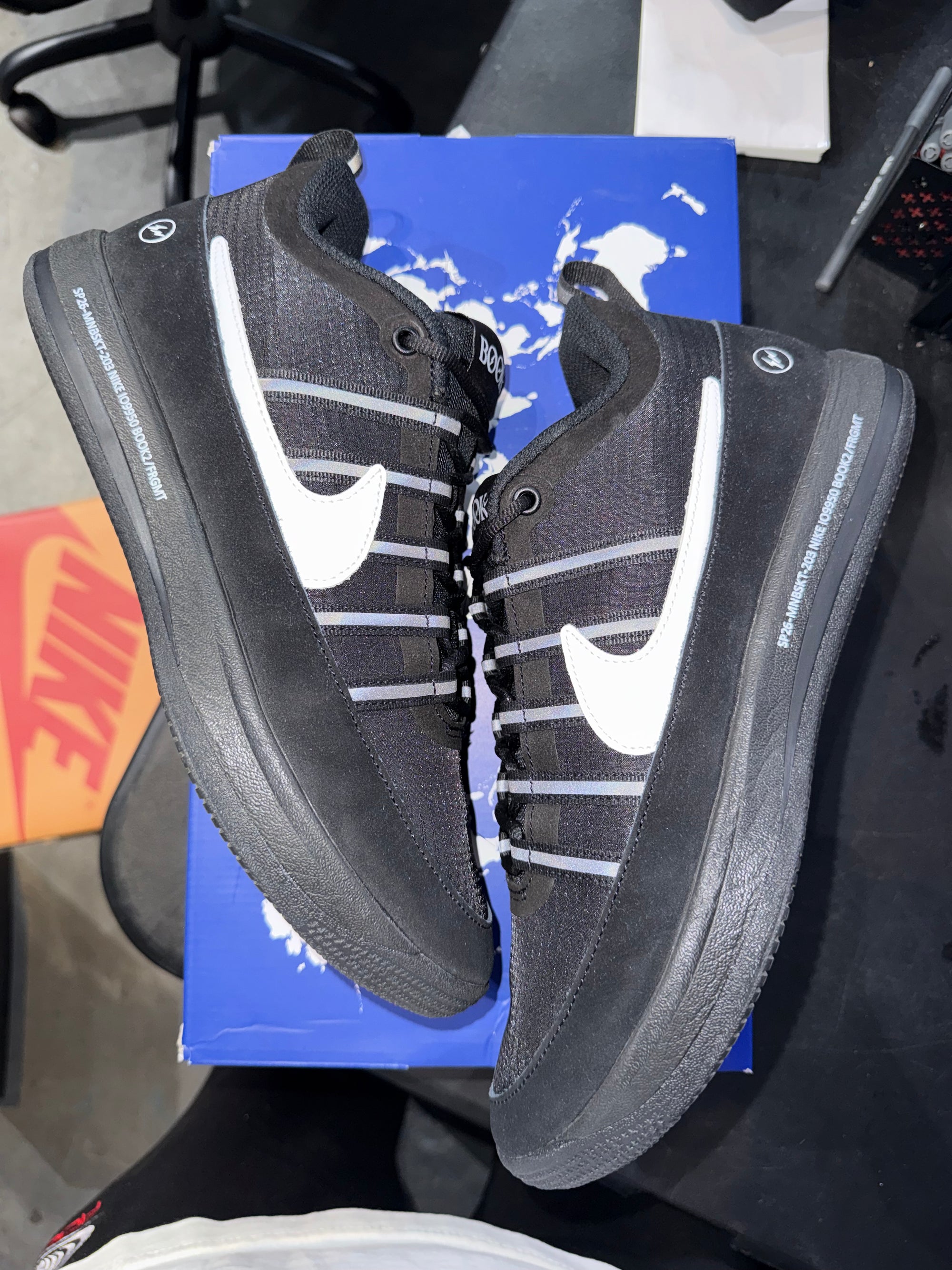 Nike Book 2 Fragment