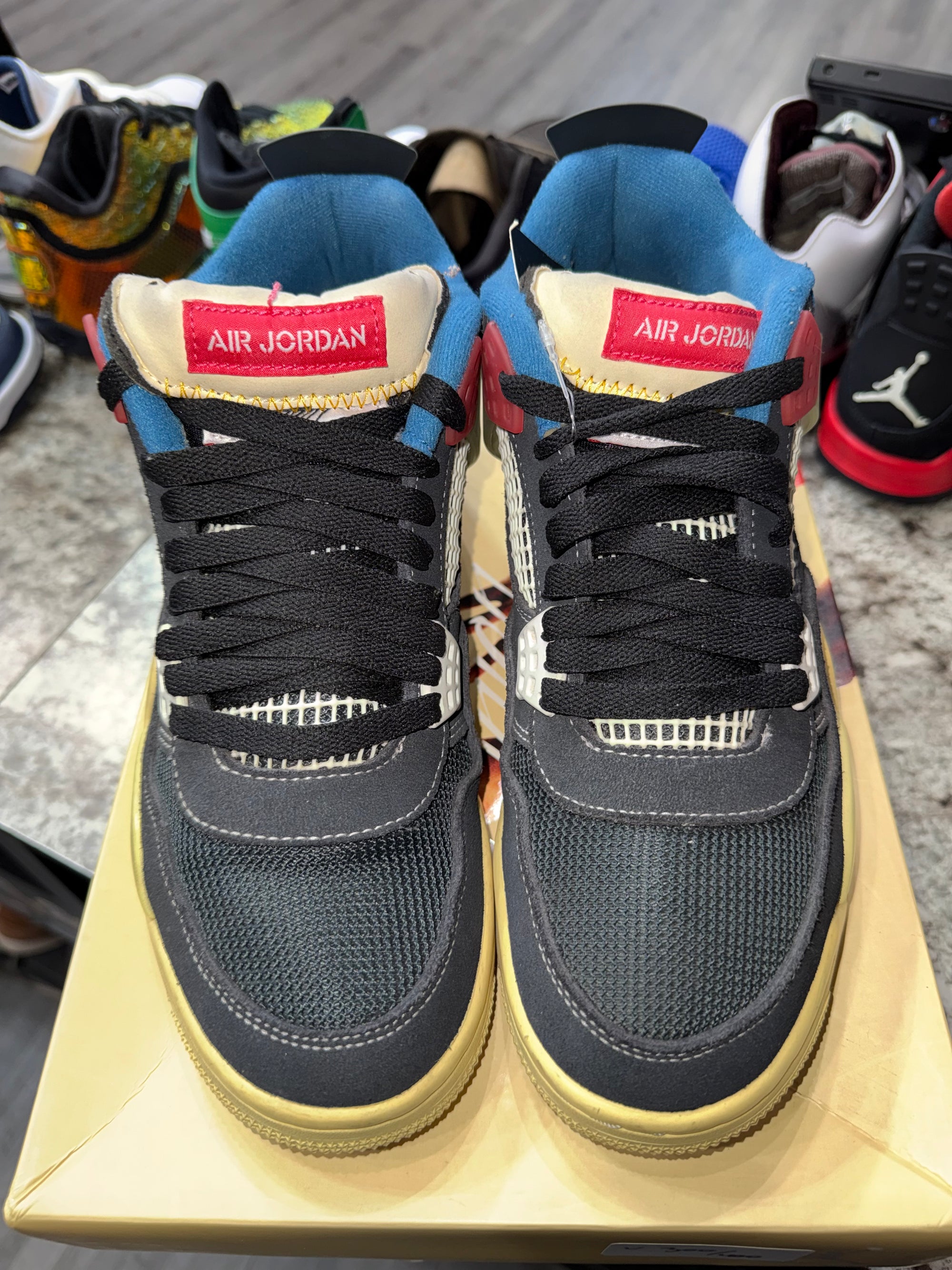 Jordan 4 Retro Union Off Noir