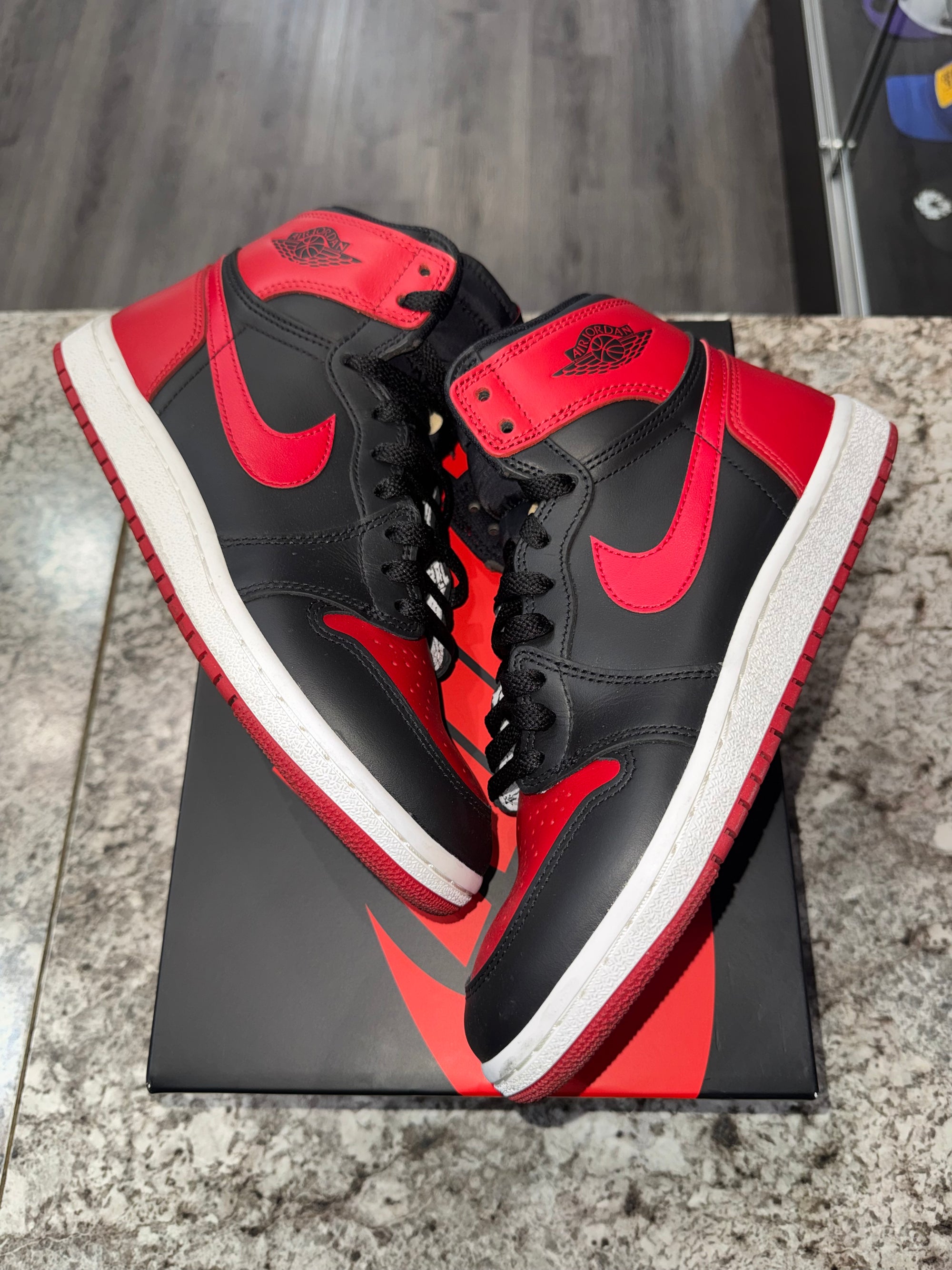 Jordan 1 Retro High '85 OG Bred (2025)