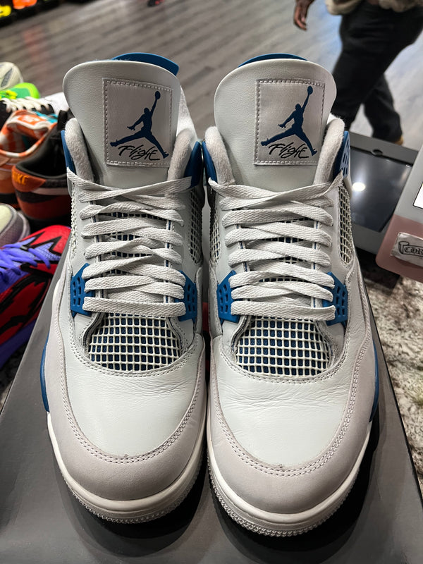 Jordan 4 Retro Military Blue (2024)