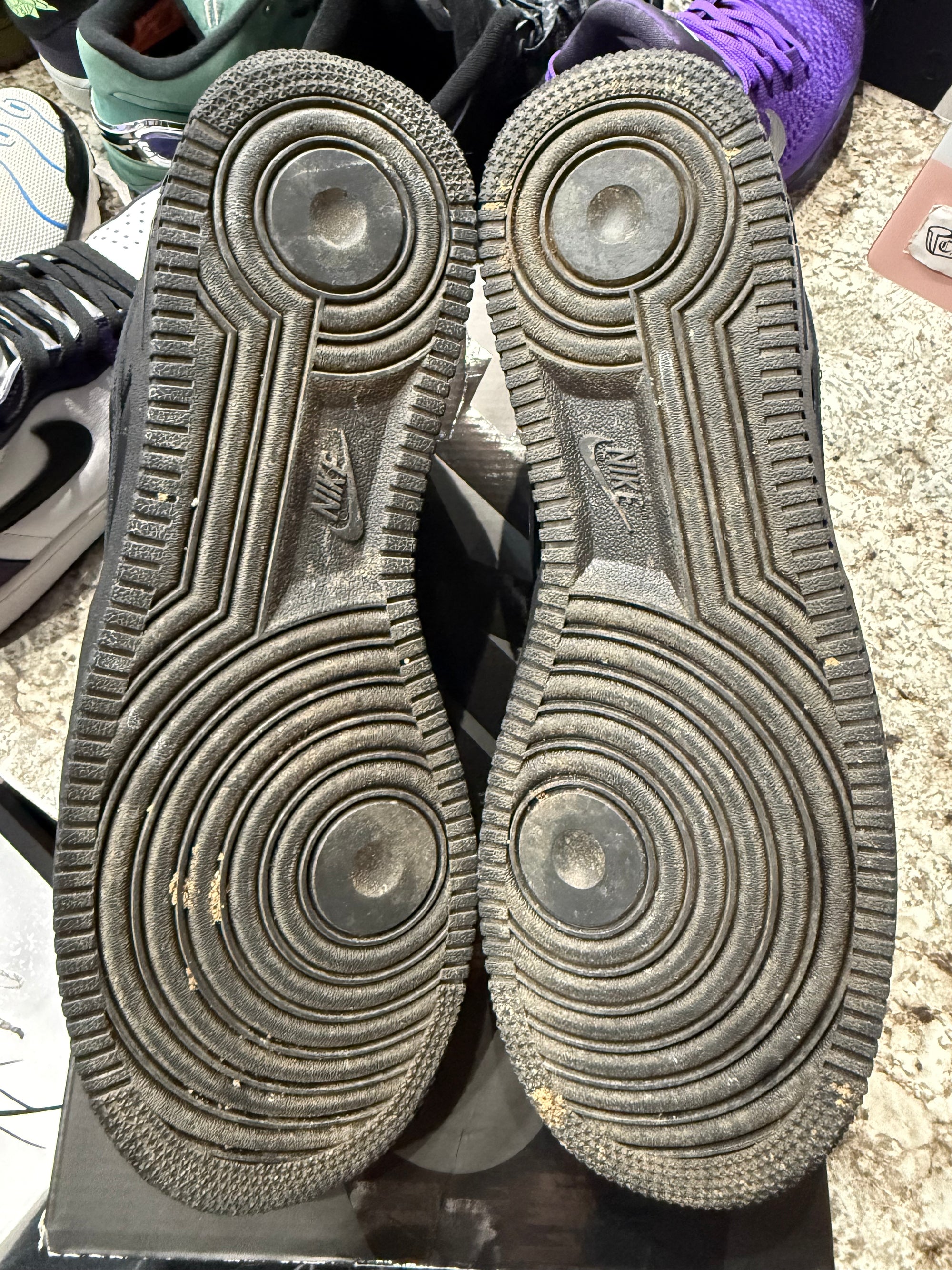 Nike Air Force 1 Low Supreme Black