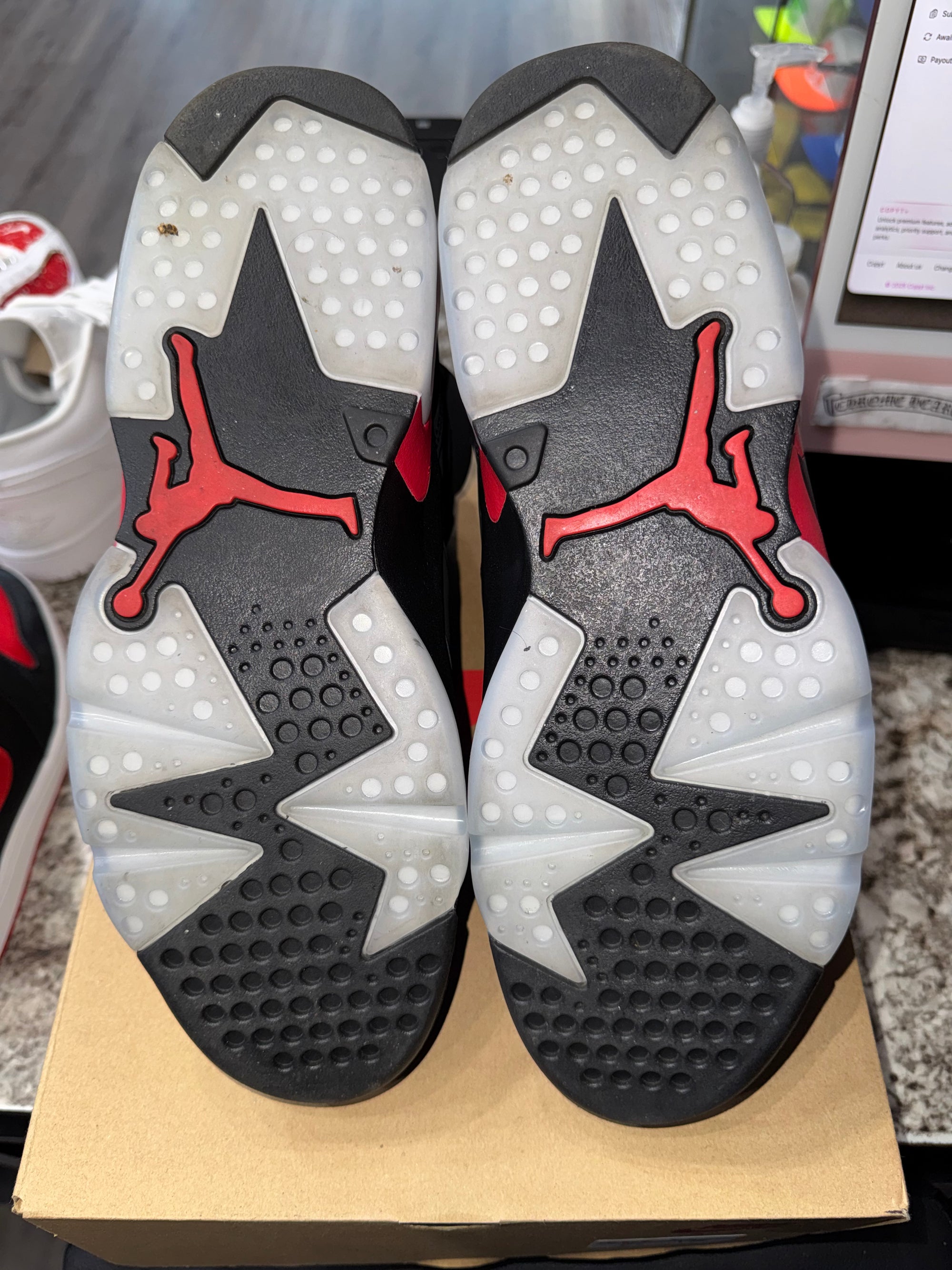 Jordan 6 Retro Infrared Salesman