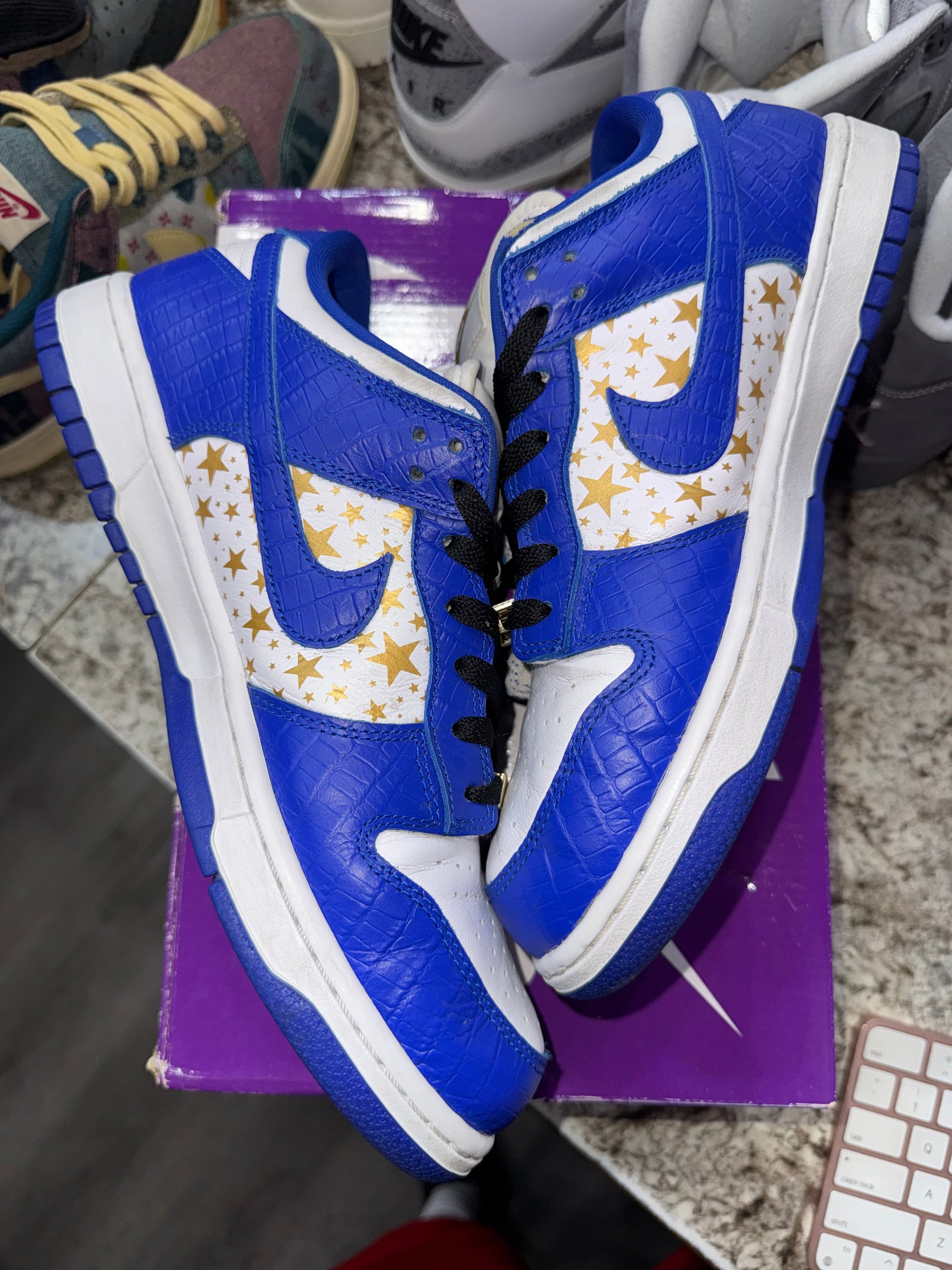 Nike SB Dunk Low Supreme Stars Hyper Royal (2021)