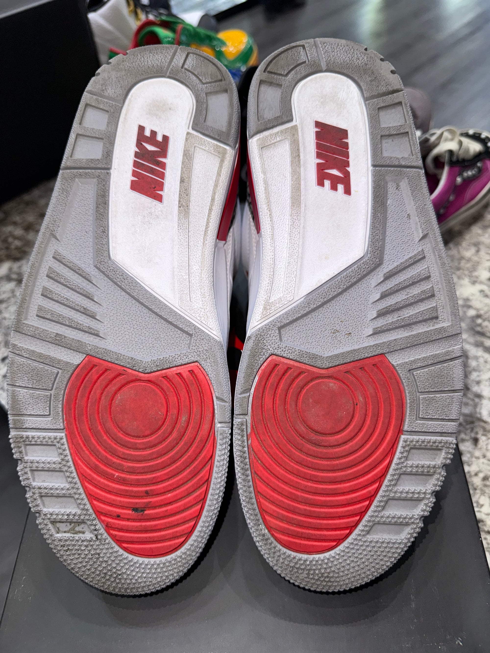 Jordan 3 Retro Fire Red (2022)