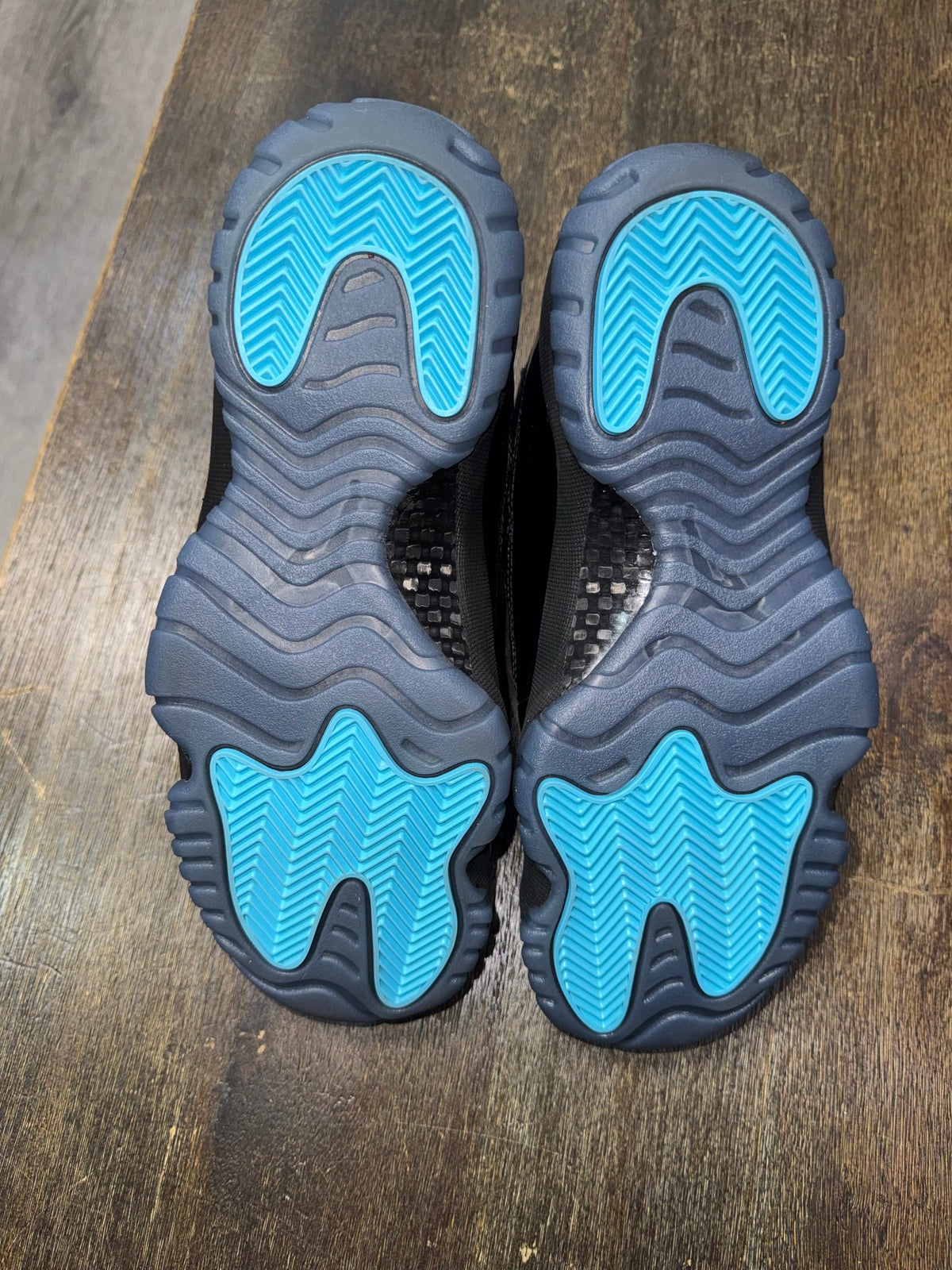 Jordan 11 Retro Gamma Blue (2025)