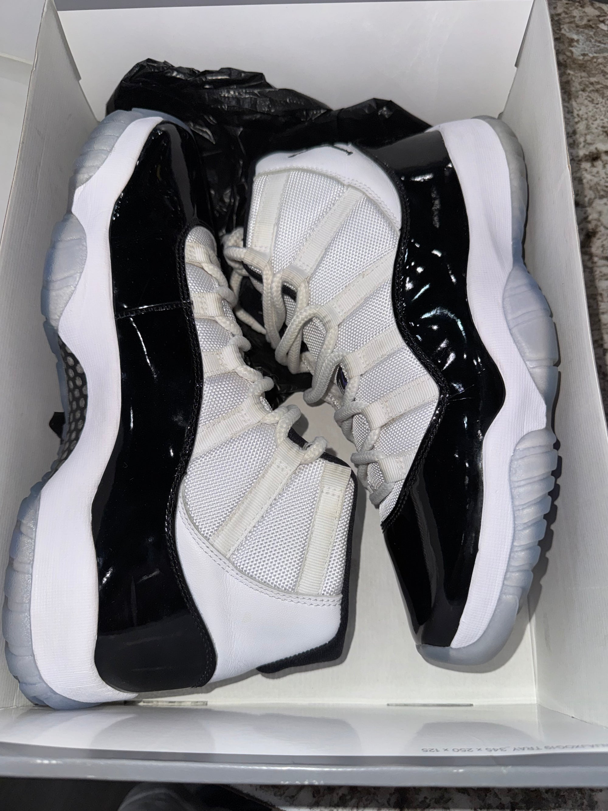 Jordan 11 Retro Concord (2018)