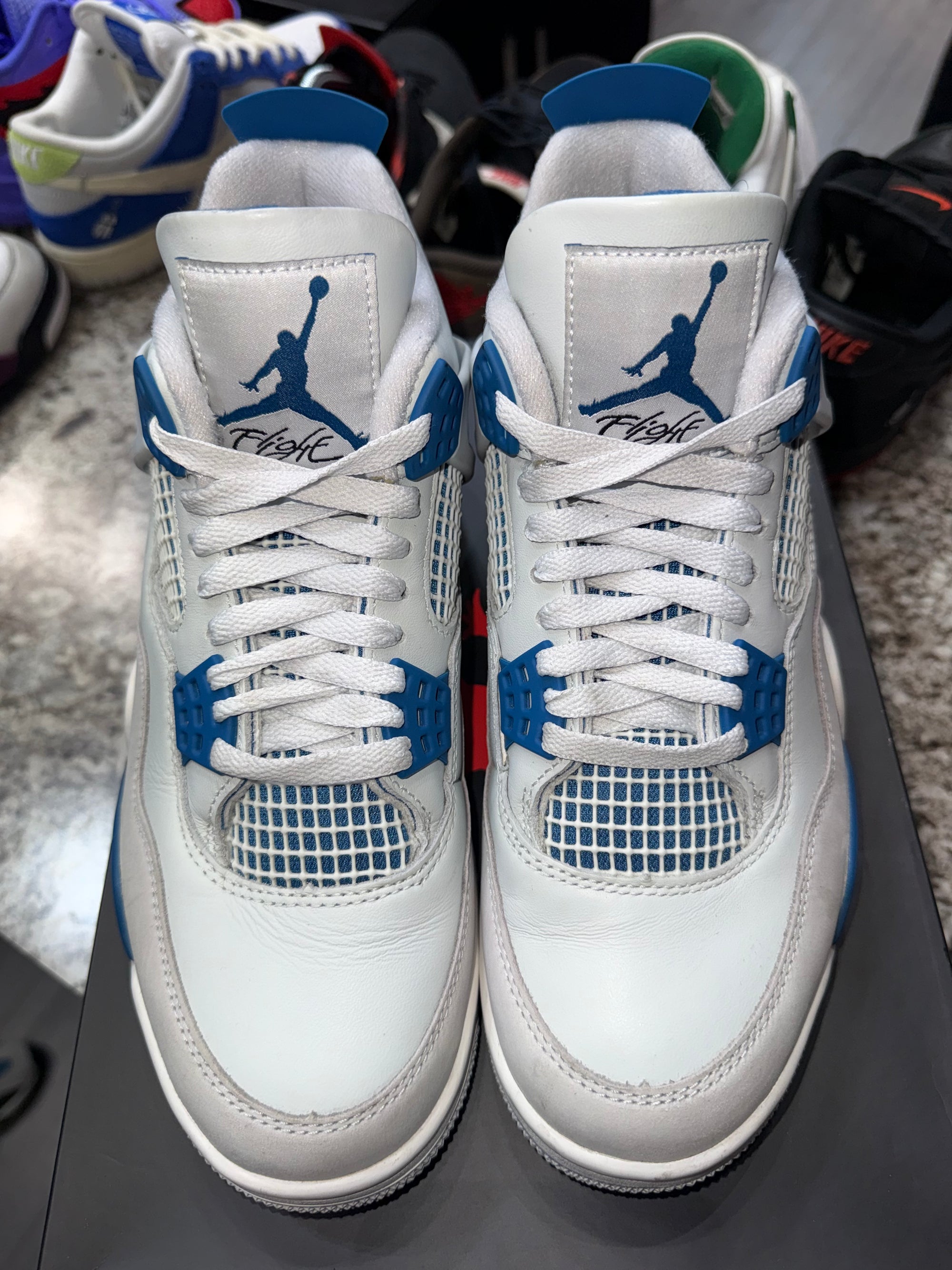 Jordan 4 Retro Military Blue (2024)