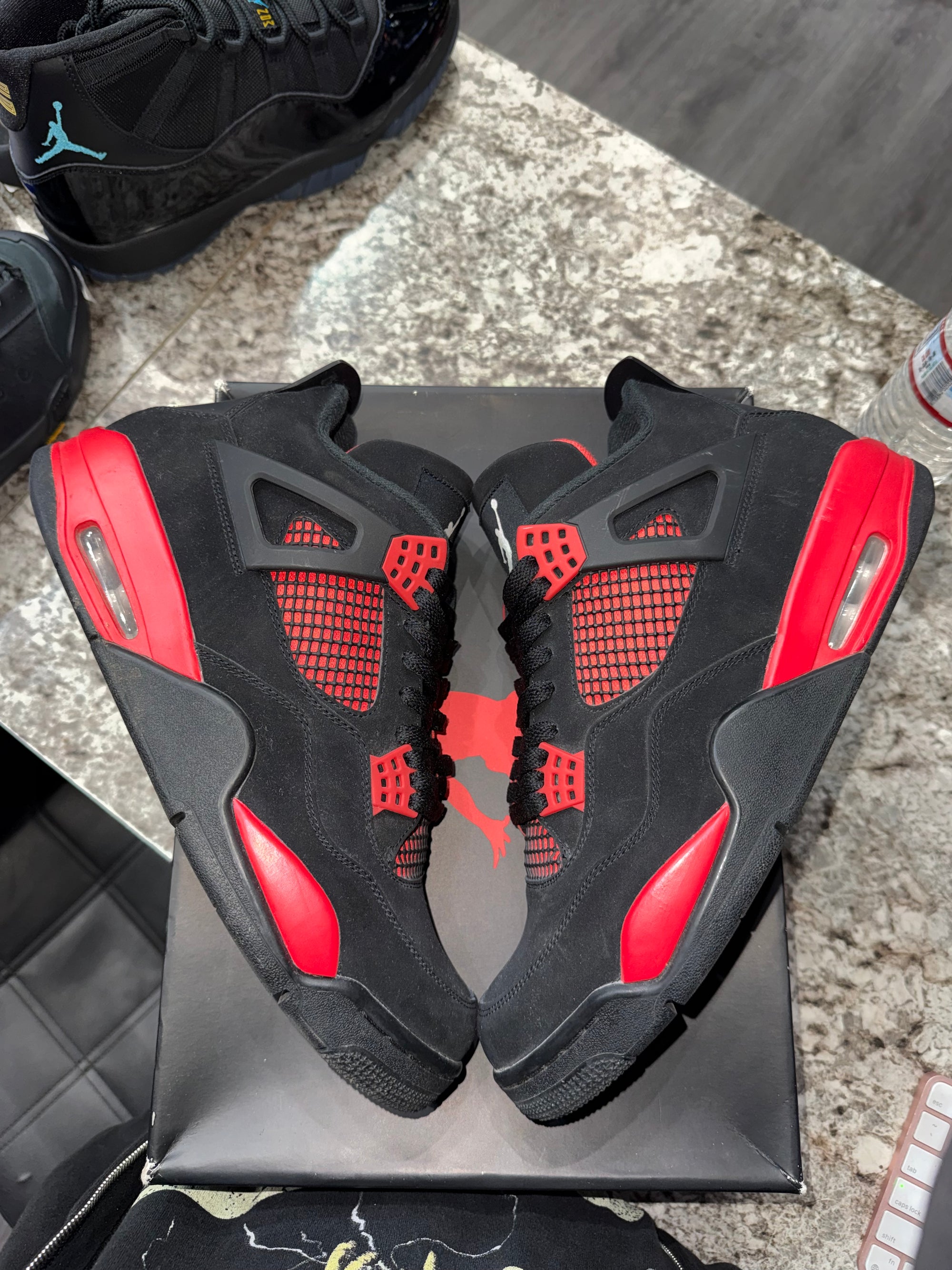 Jordan 4 Retro Red Thunder
