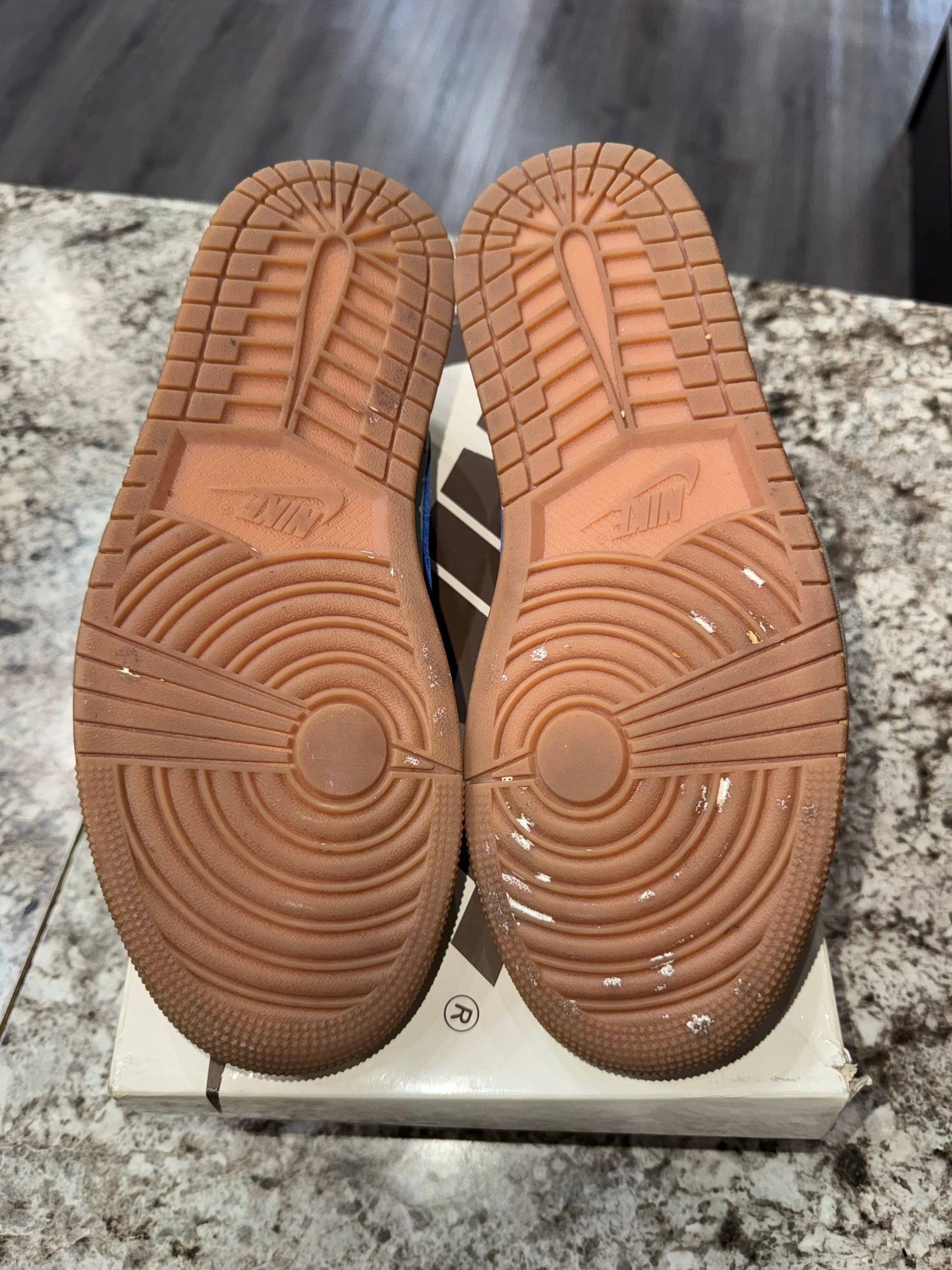 Jordan 1 Retro Low OG SP Travis Scott Canary (Women's)