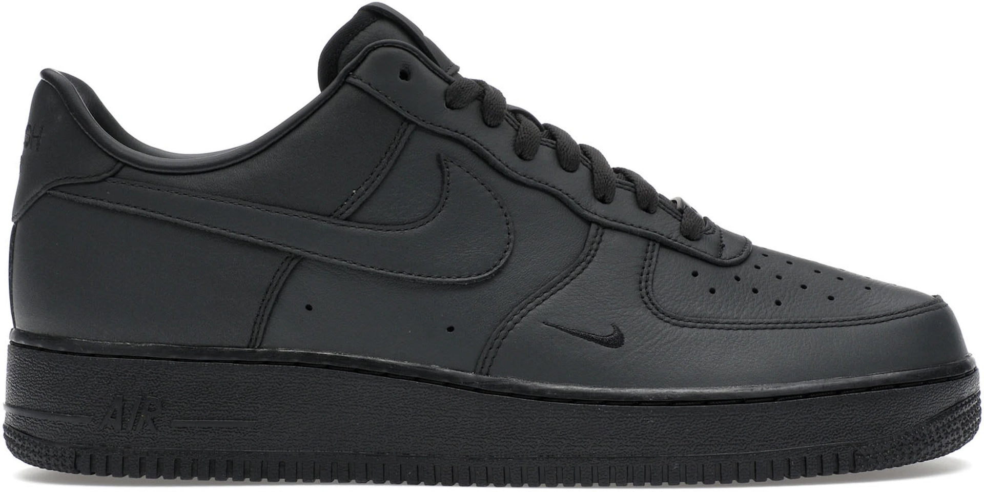 Nike Air Force 1 Low .SWOOSH Dirty Triple Black