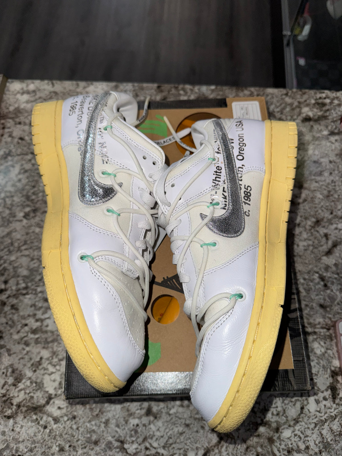 Nike Dunk Low Off-White Lot 1