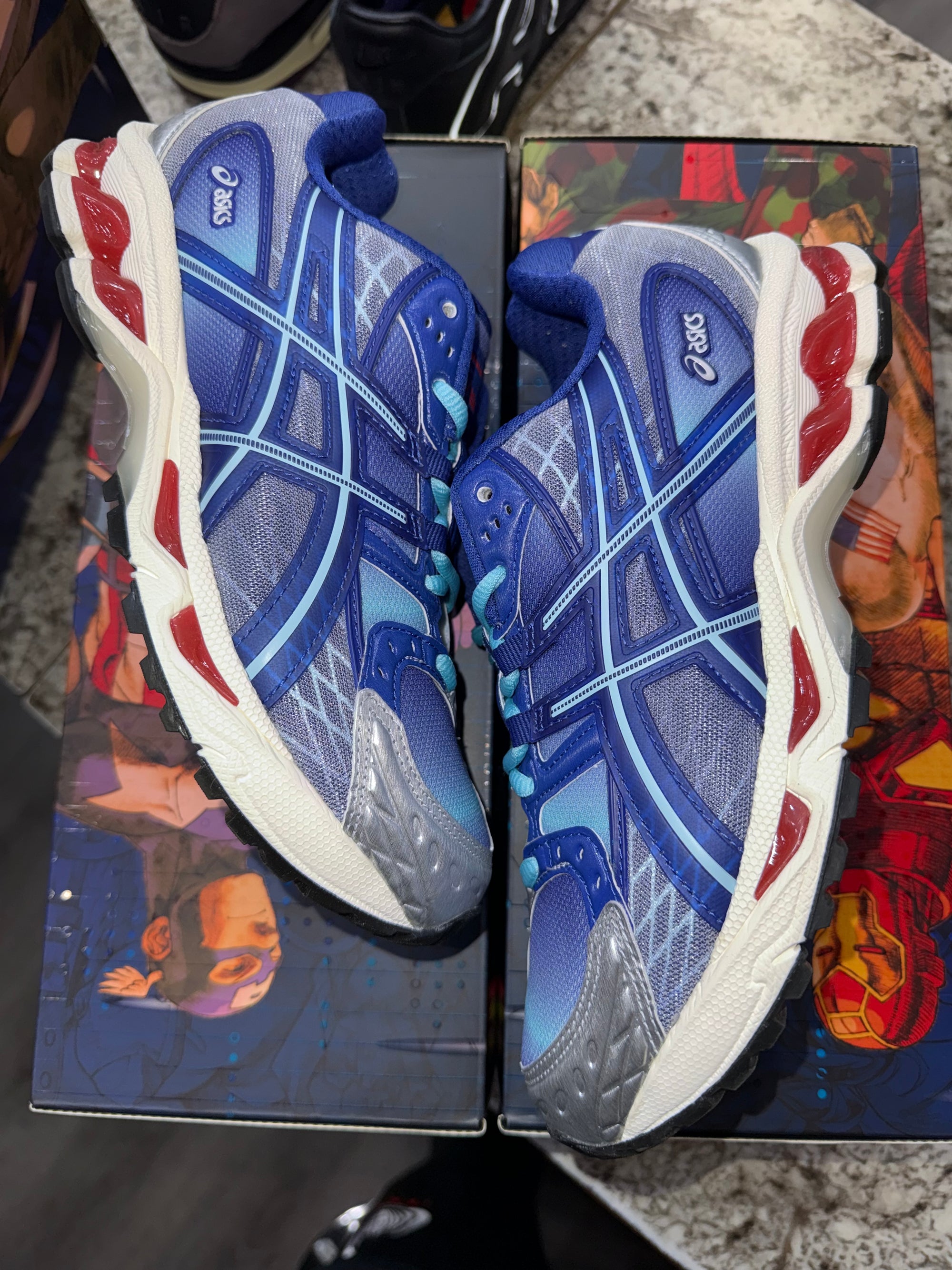 ASICS Gel-Nimbus 10.1 Kith Marvel vs. Capcom Iron Man vs. Mega Man Sealed Box (Comic Included)
