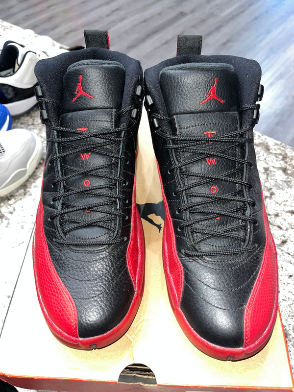 Jordan 12 Retro Flu Game (2016)