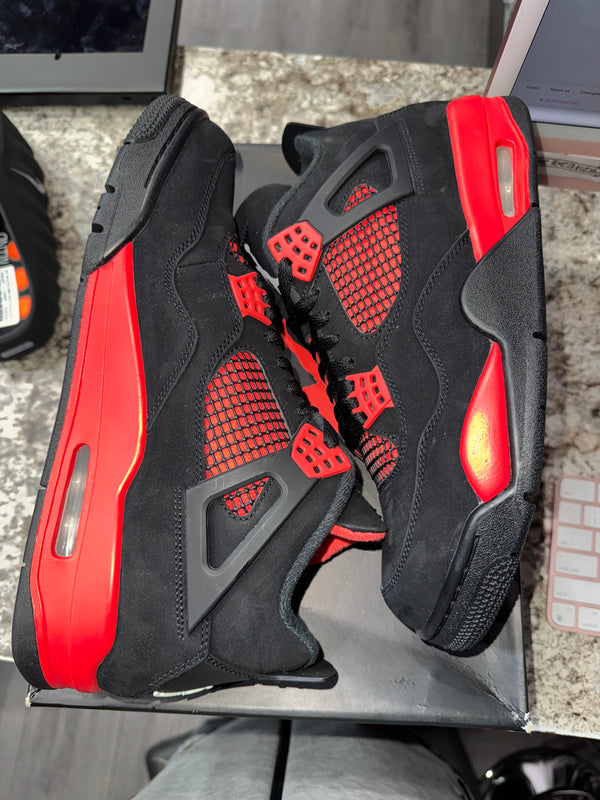Jordan 4 Retro Red Thunder (DAMAGED BOX)