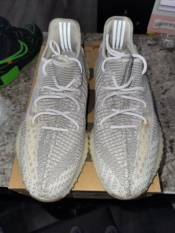 adidas Yeezy Boost 350 V2 Static (Non-Reflective) (DAAMGED BOX)
