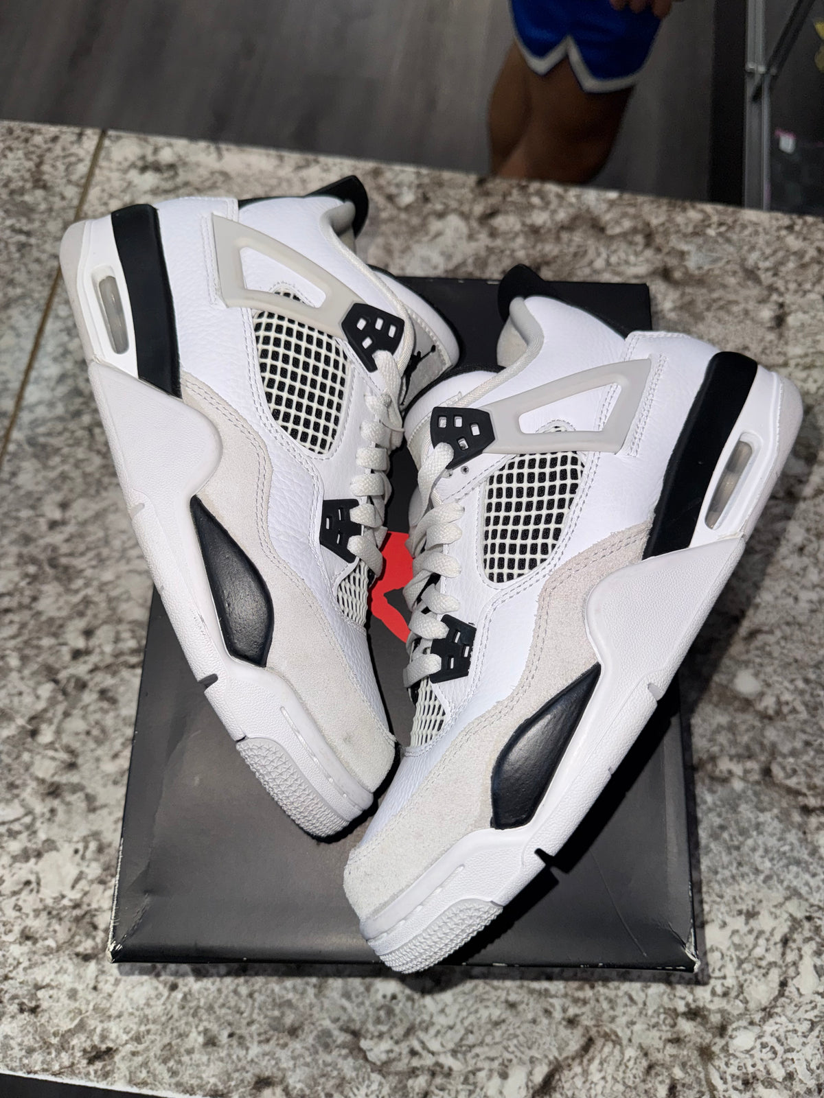 Jordan 4 Retro Military Black (GS)