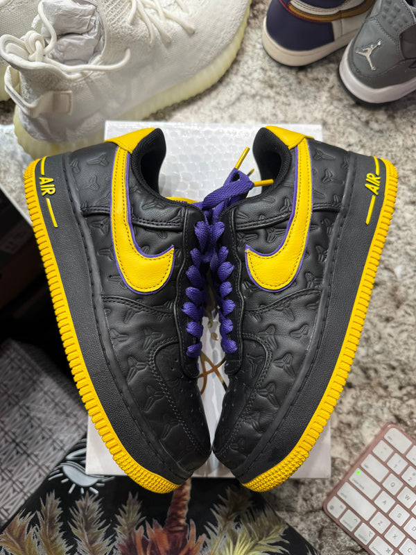Nike Air Force 1 Low Kobe Bryant Lakers Away (Numbered Edition of 8000)