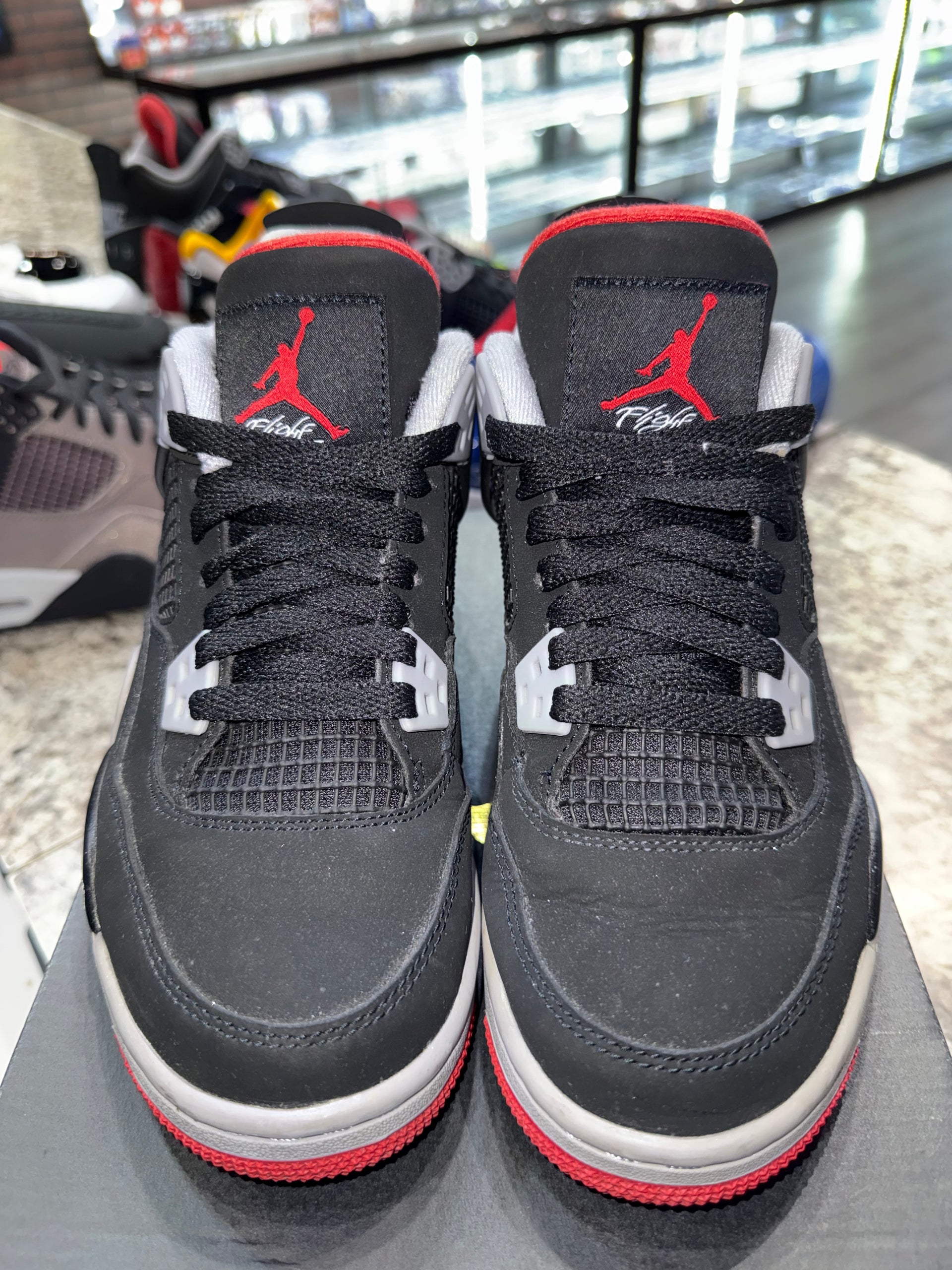 Jordan 4 Retro Bred (2019)