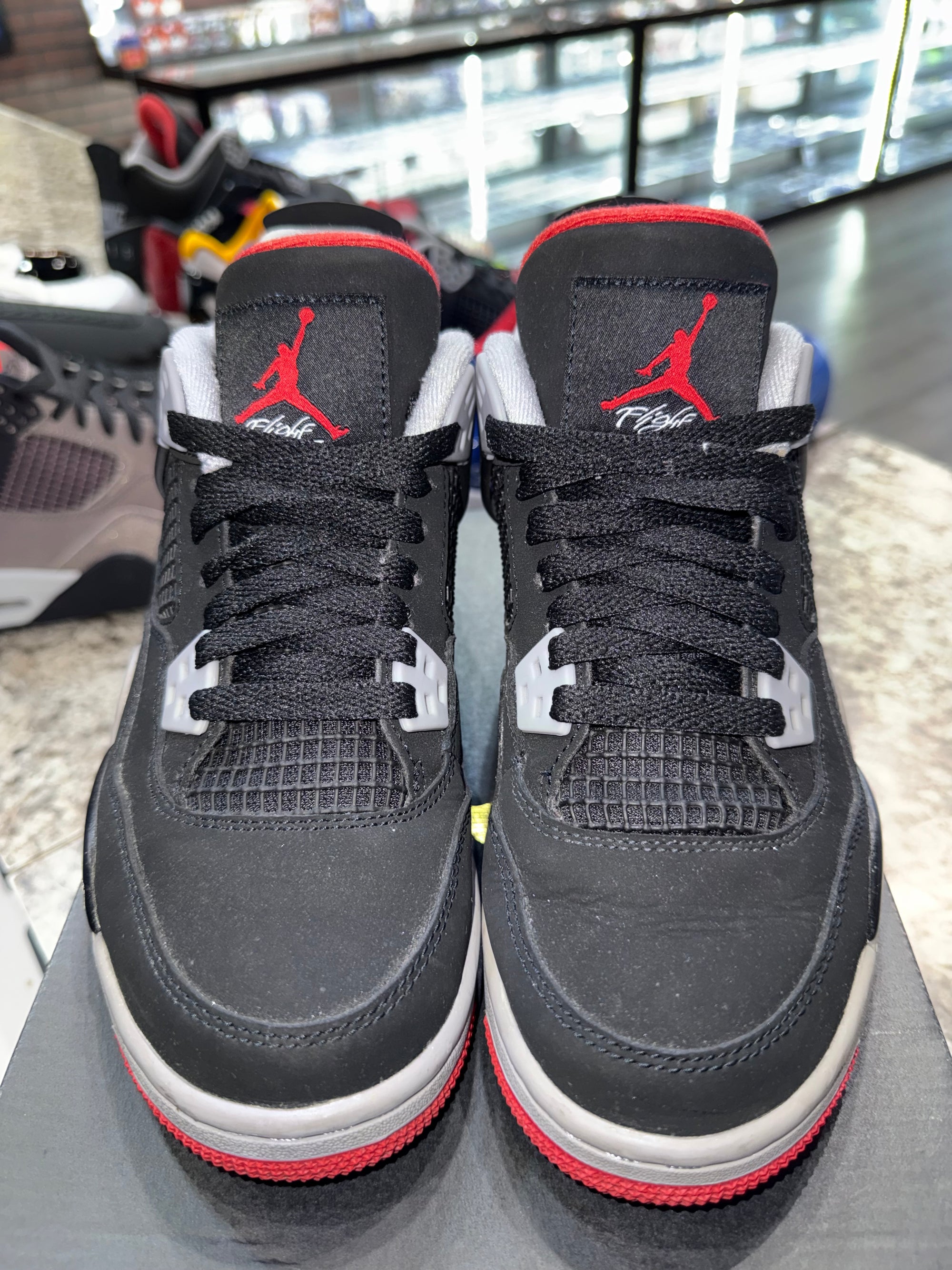 Jordan 4 Retro Bred (2019)