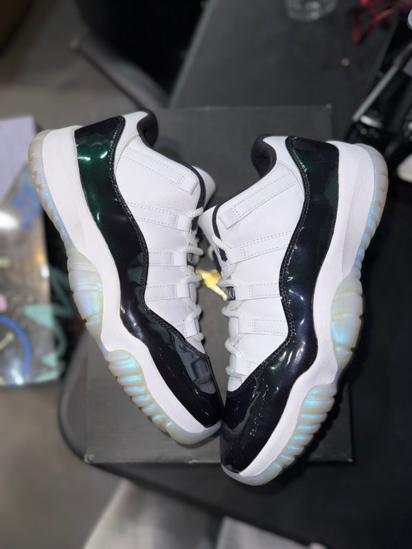 Jordan 11 Retro Low Iridescent