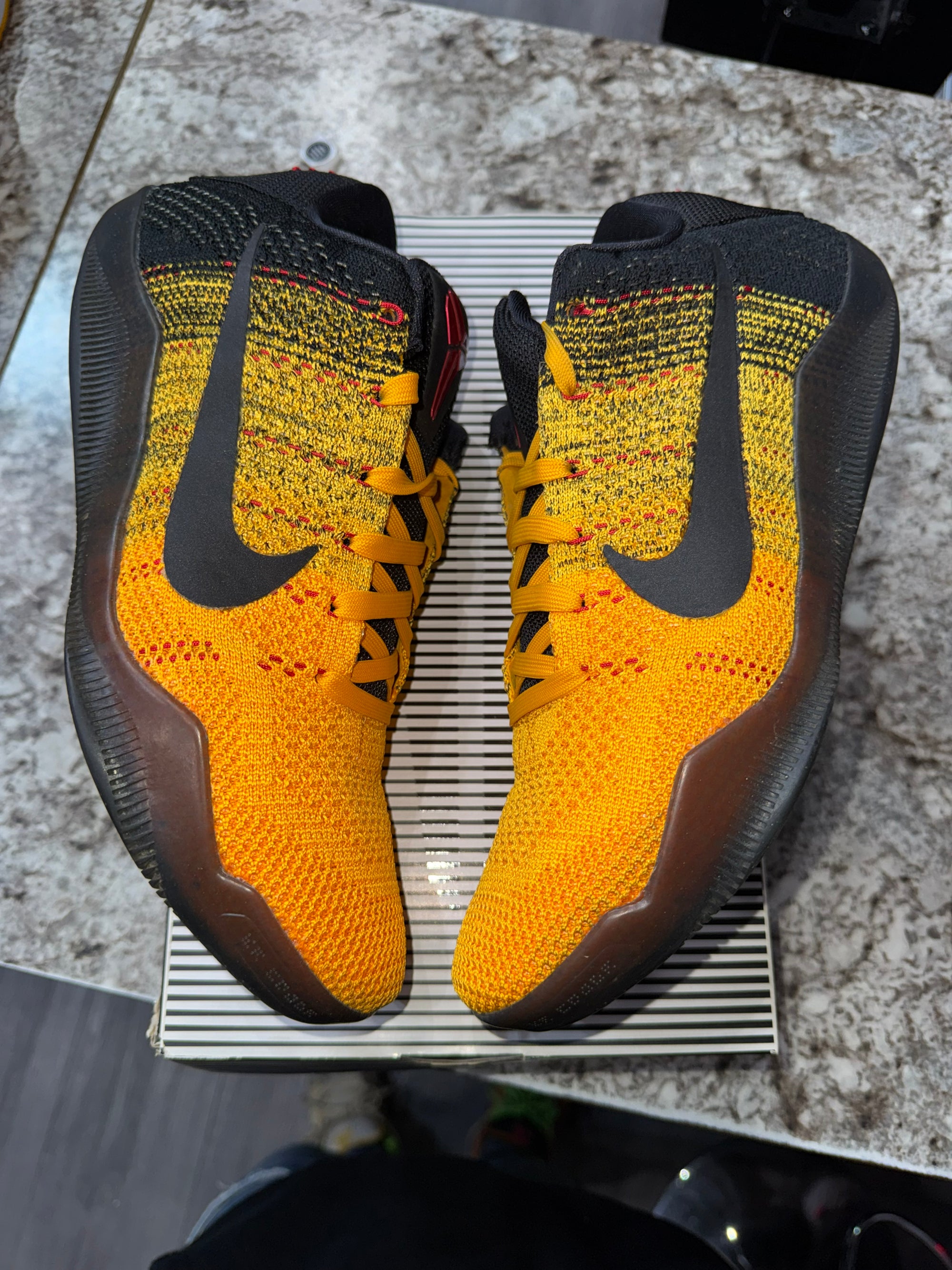 Nike Kobe 11 Elite Low Bruce Lee