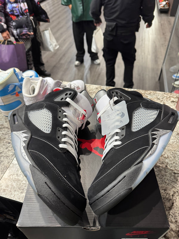 Jordan 5 Retro OG Black Metallic Reimagined