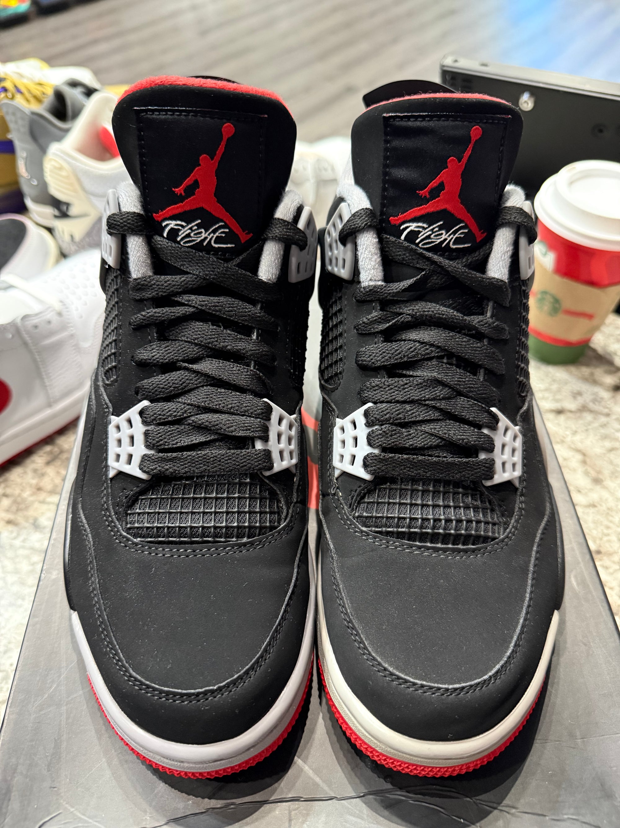 Jordan 4 Retro Bred (2019) (DISCOLORED)