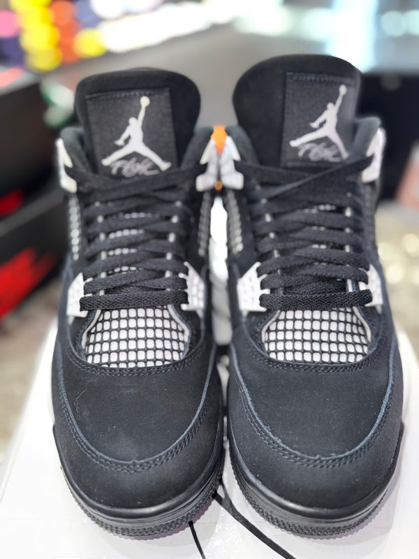 Jordan 4 Retro White Thunder