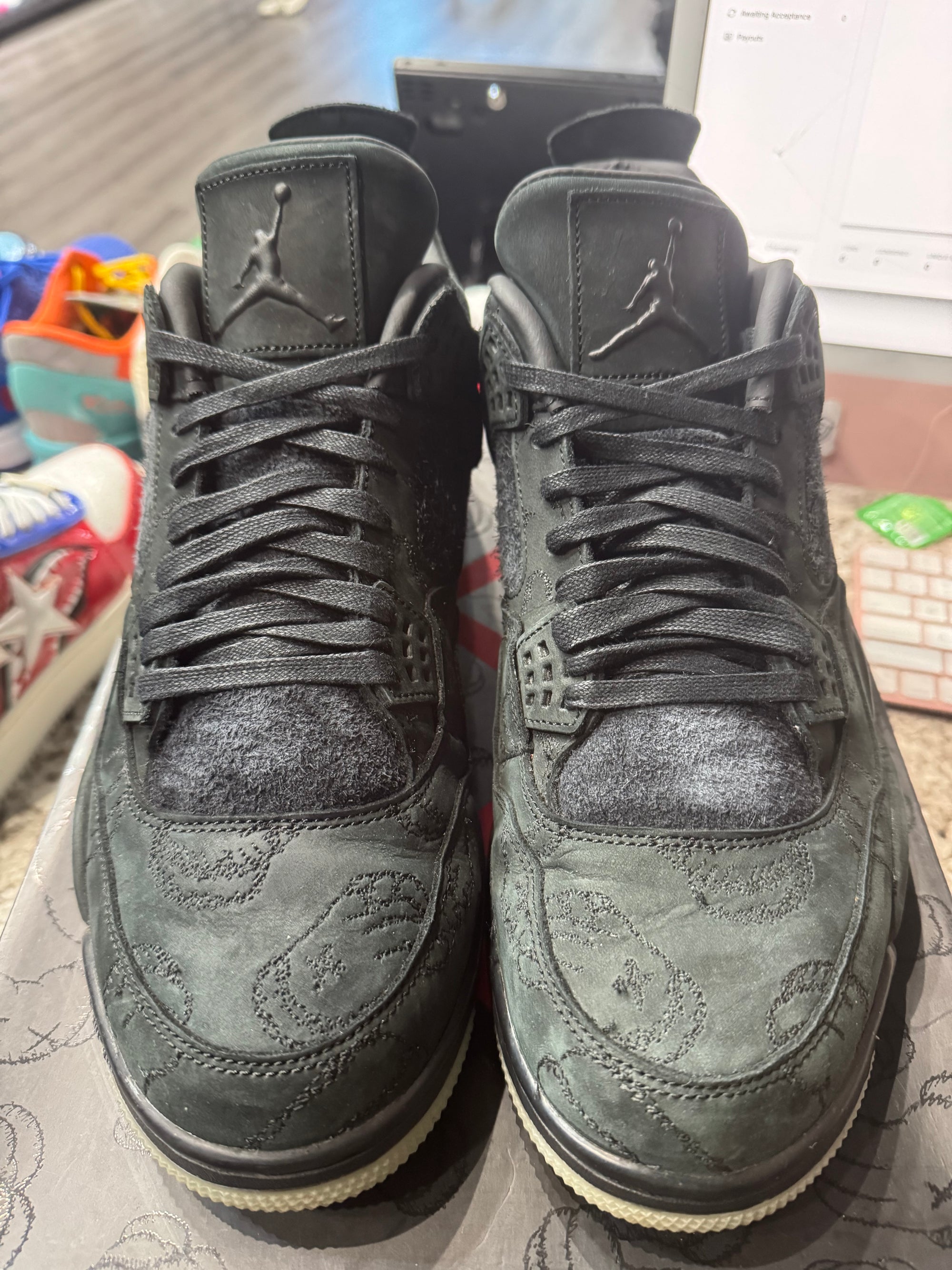 Jordan 4 Retro Kaws Black