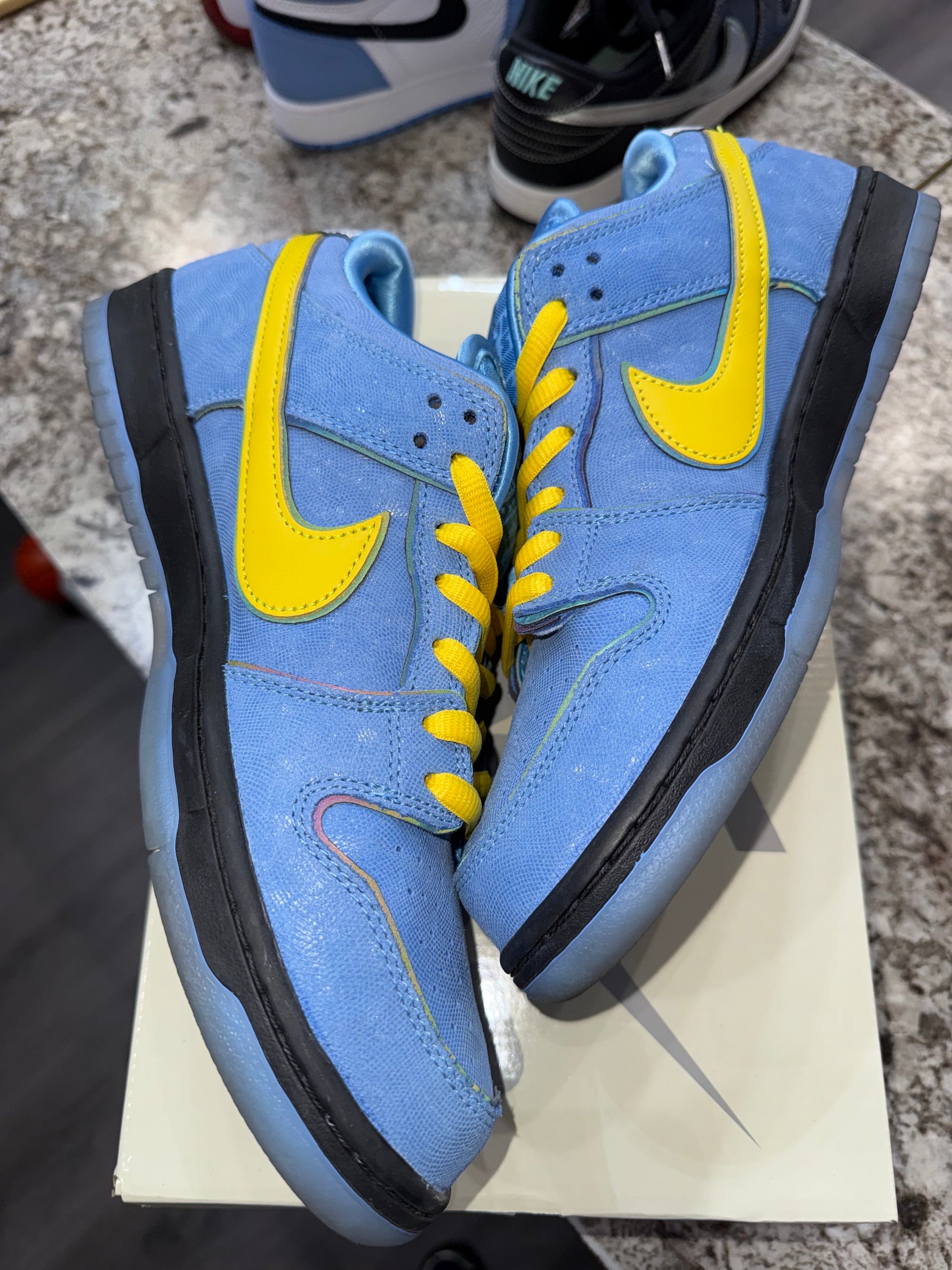 Nike SB Dunk Low The Powerpuff Girls Bubbles
