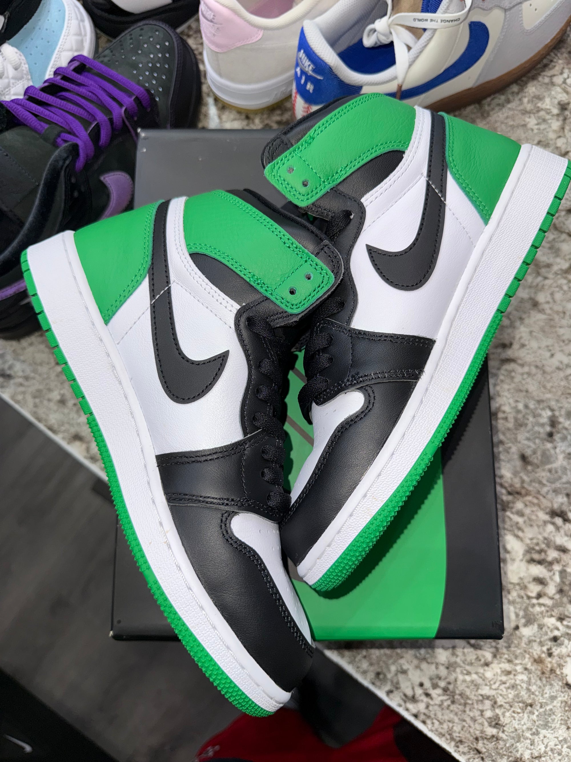 Jordan 1 Retro High OG Lucky Green (GS)