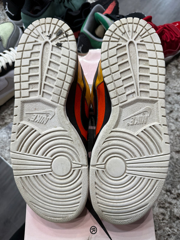 Nike SB Dunk Low Raygun