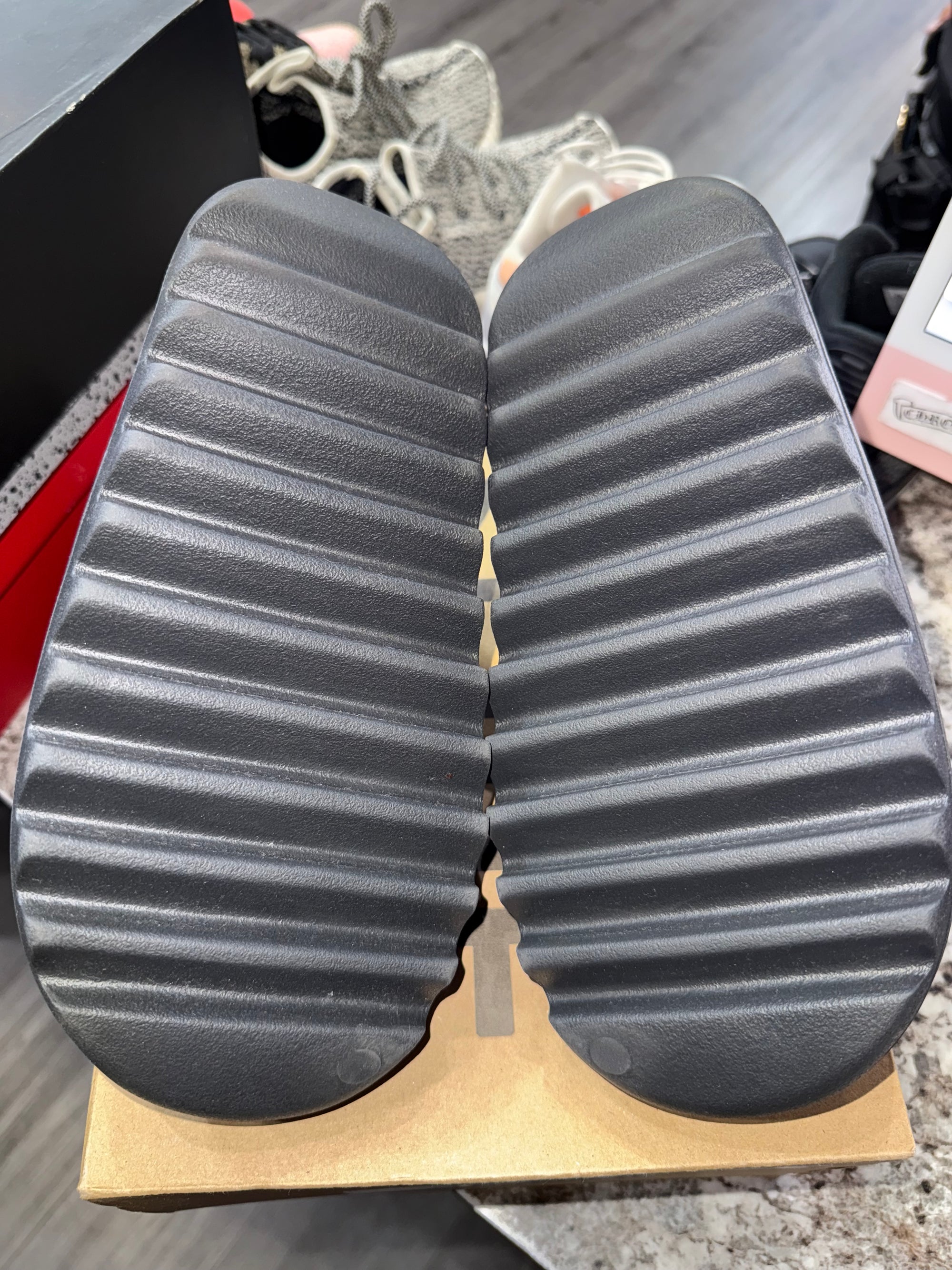 adidas Yeezy Slide Onyx