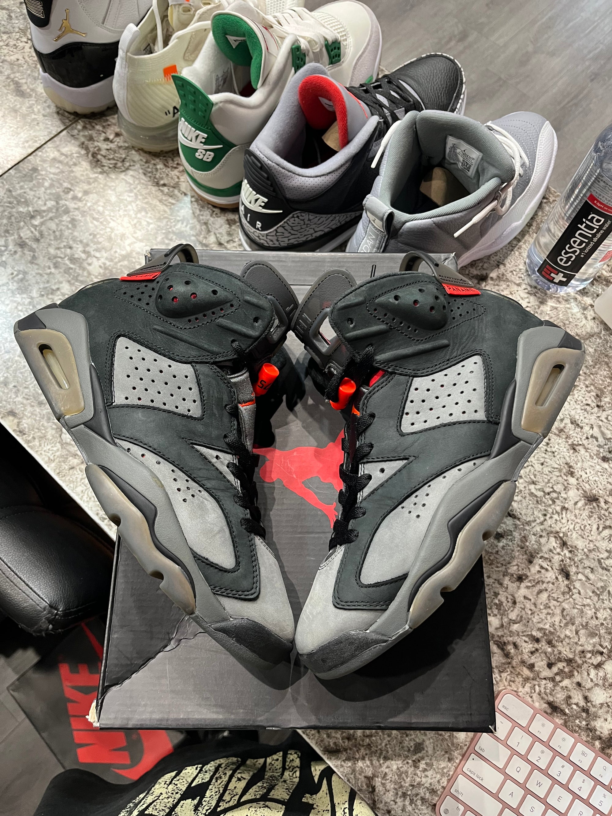 Jordan 6 Retro PSG Paris Saint-Germain