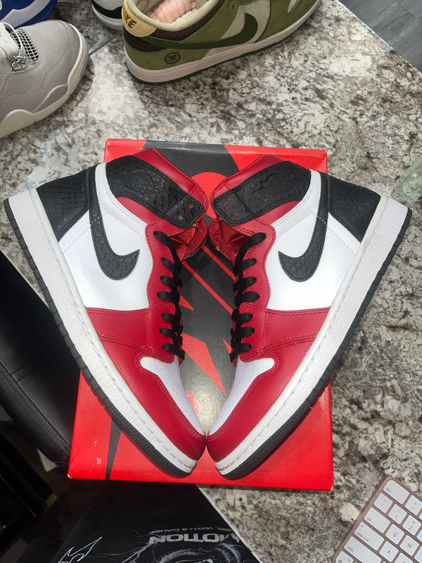 Jordan 1 Retro High Satin Snake Chicago (Women's)