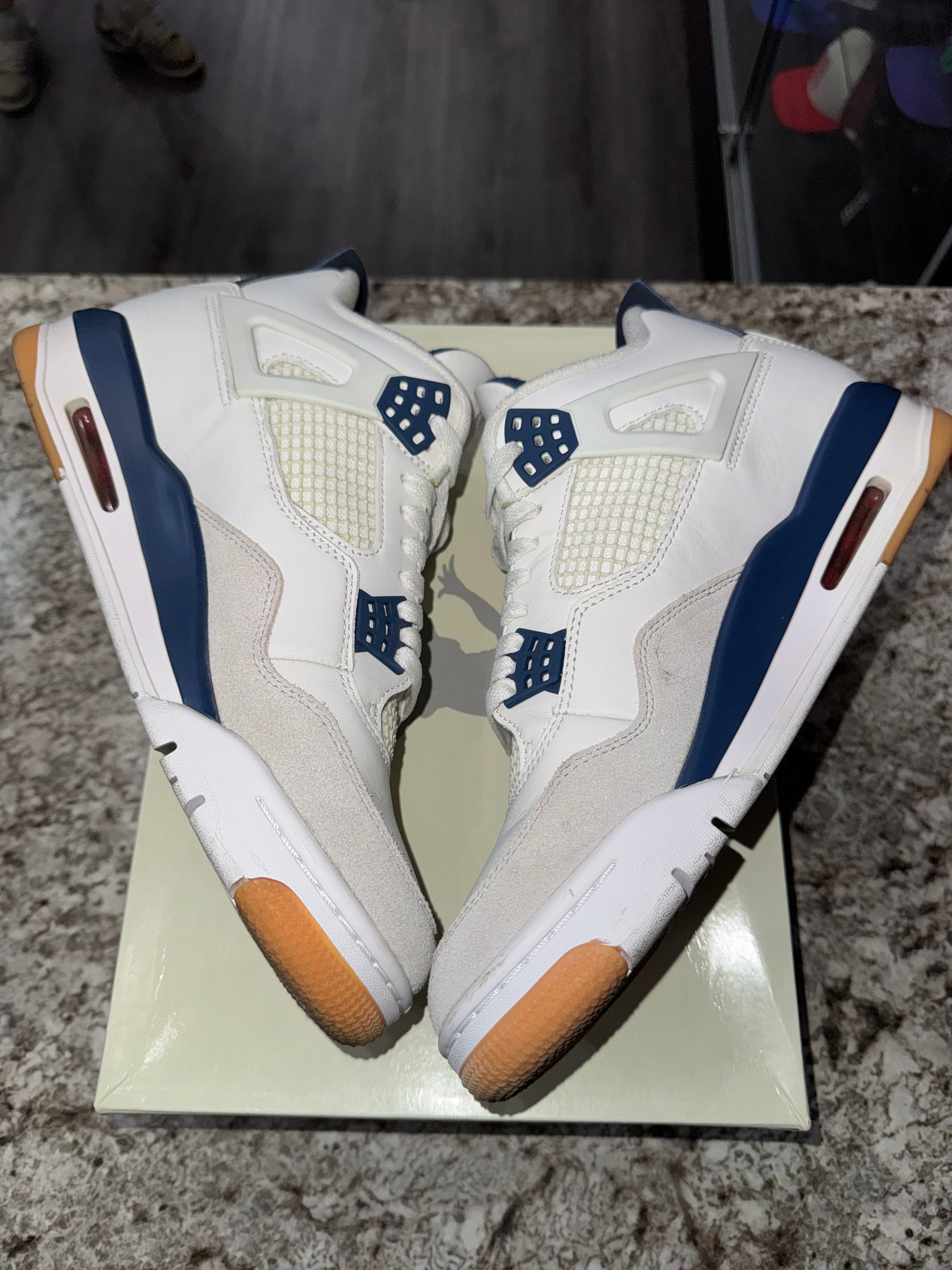 Jordan 4 Retro SB Navy