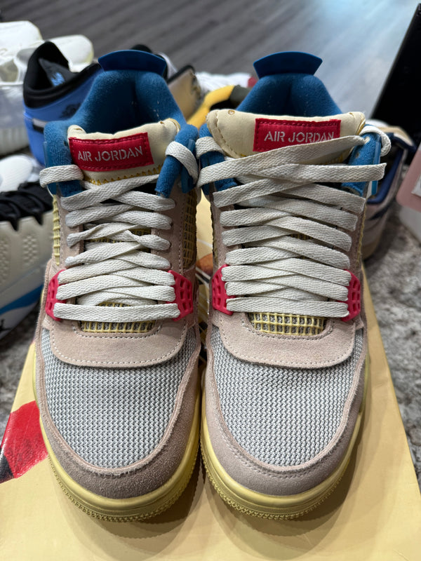 Jordan 4 Retro Union Guava Ice