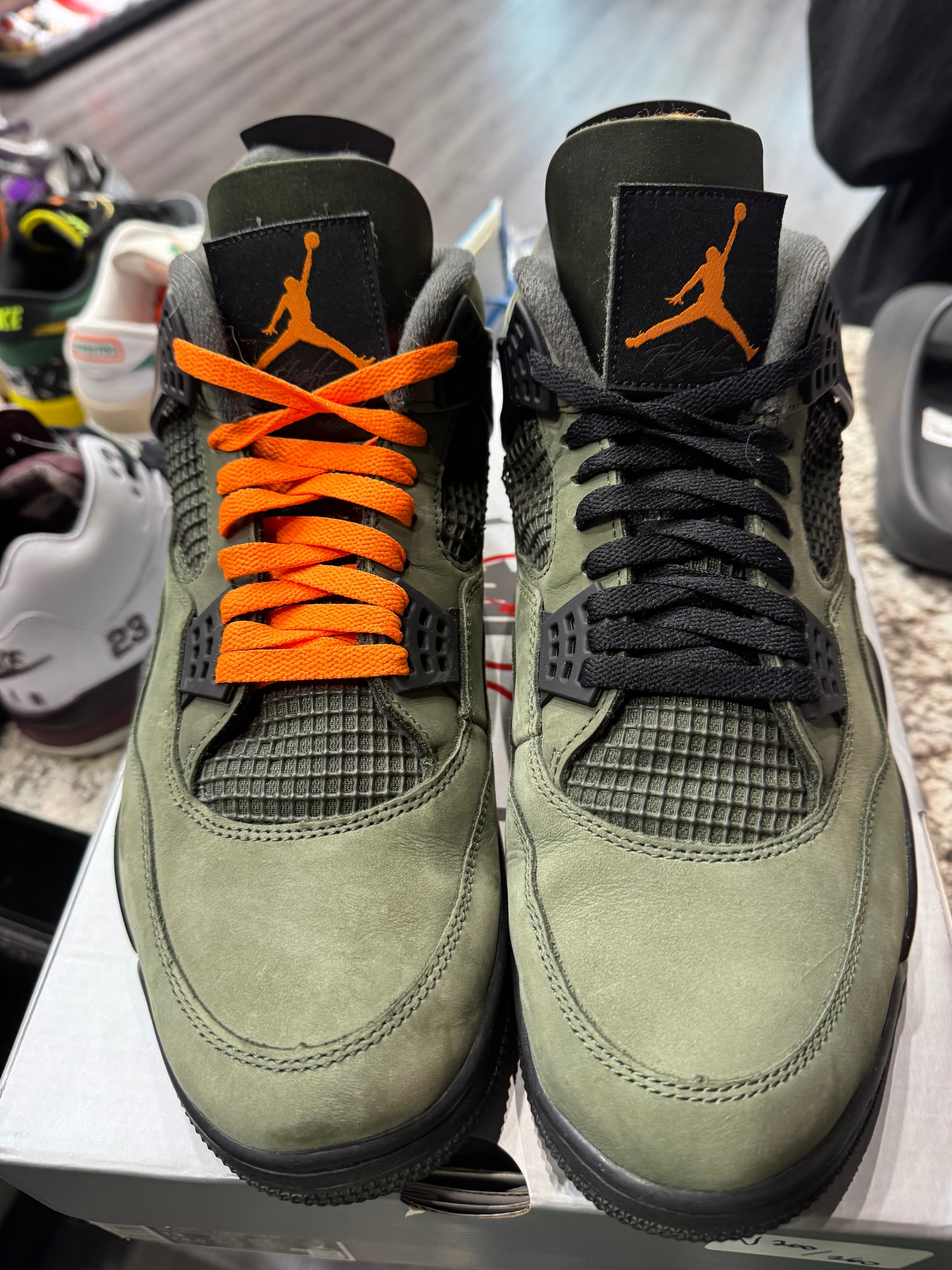 Jordan 4 Retro OG SP Undefeated (2025)