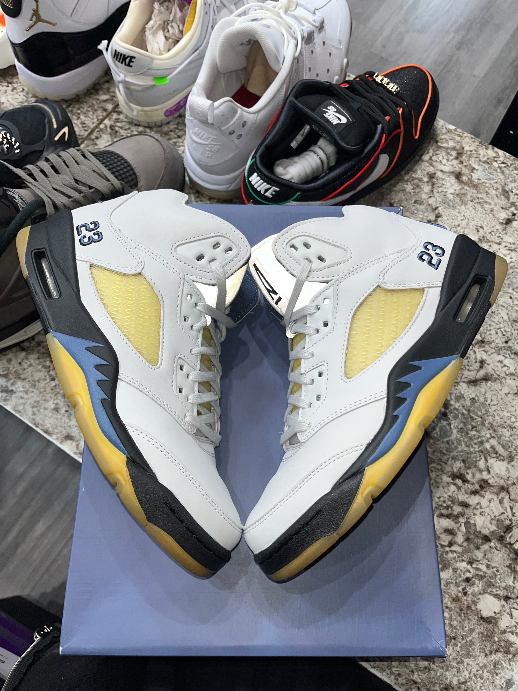 Jordan 5 Retro A Ma Maniére Dawn (Women's)
