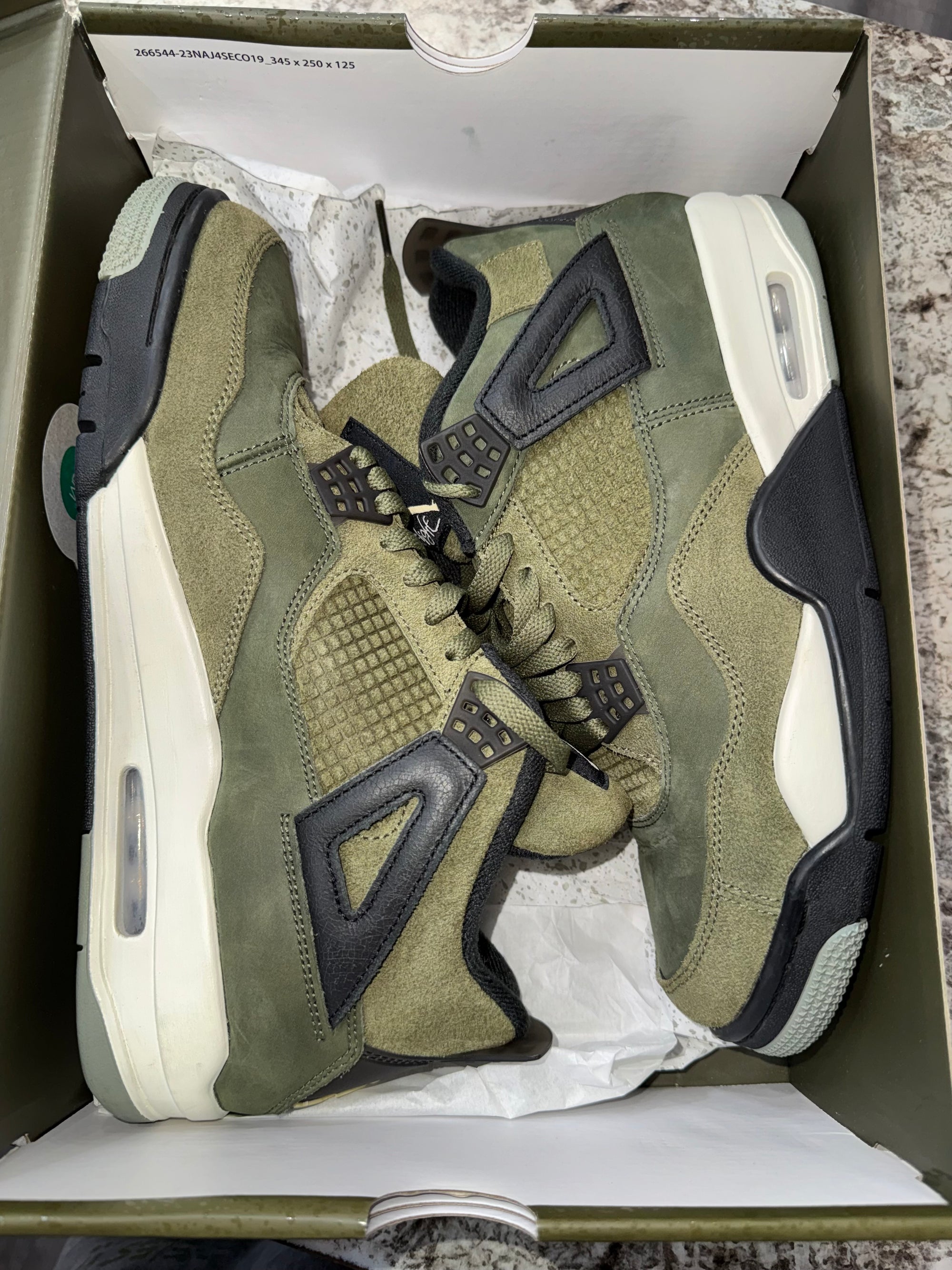 Jordan 4 Retro SE Craft Medium Olive