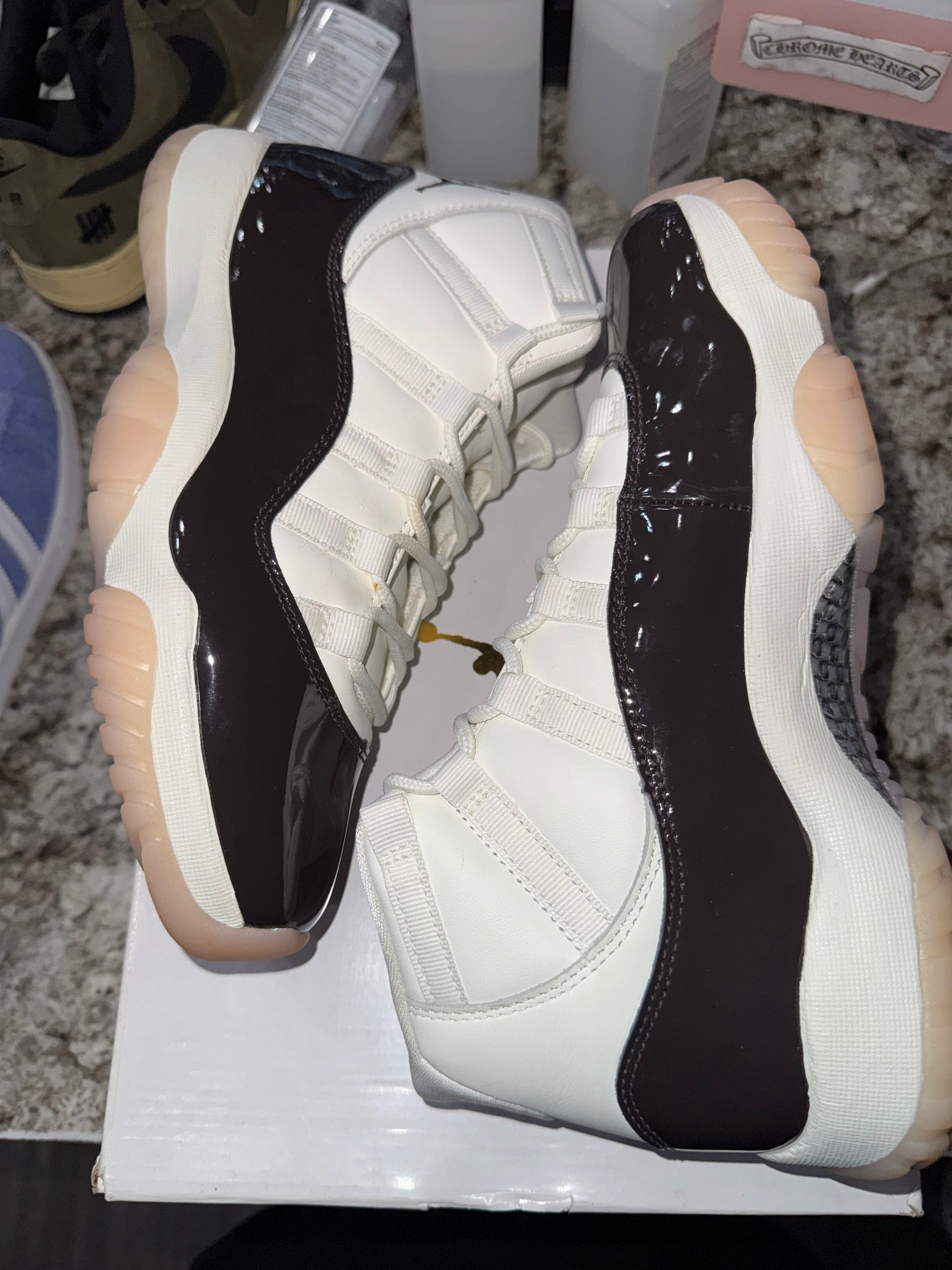 Jordan 11 Retro Neapolitan (Women's)