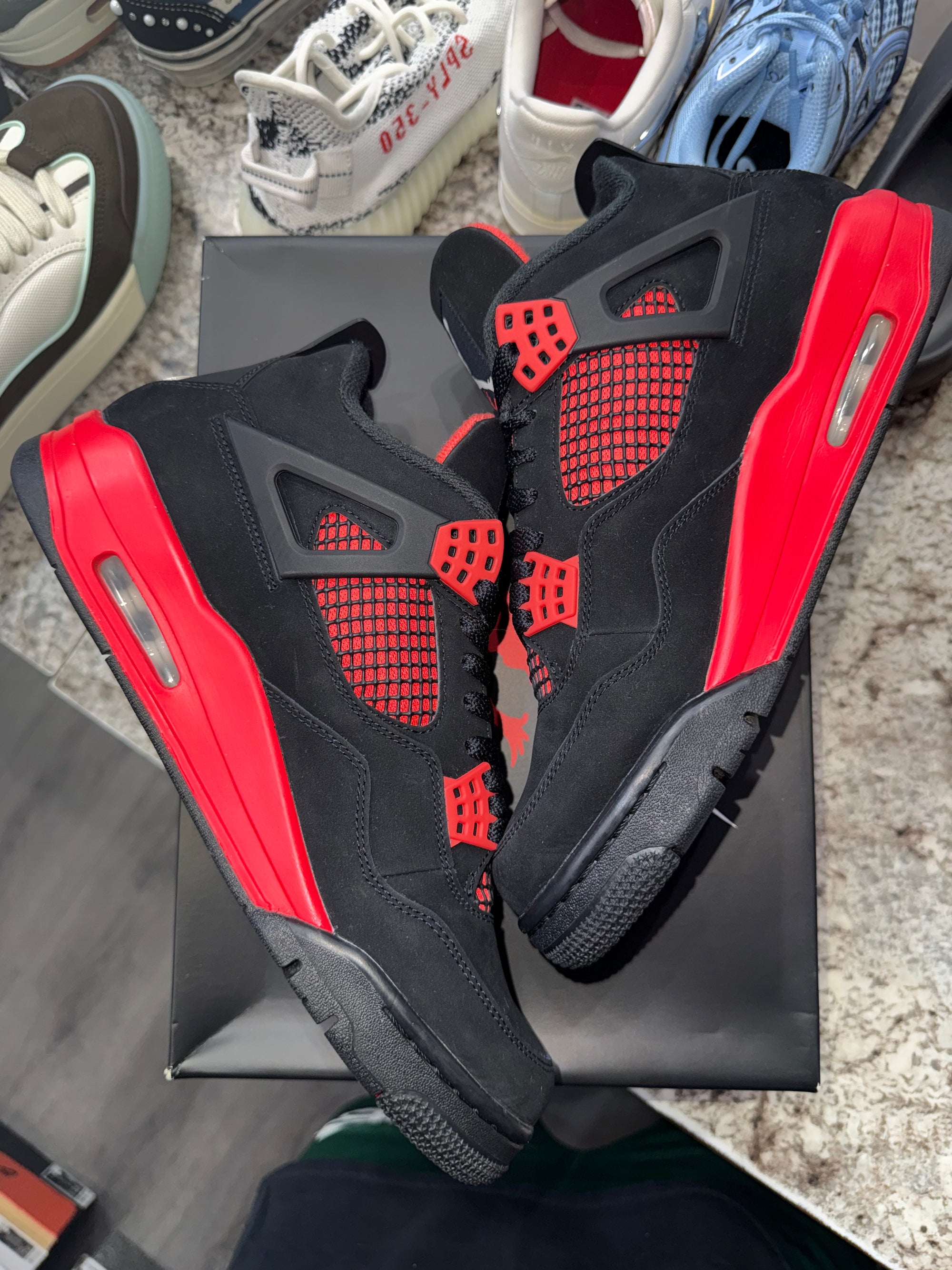 Jordan 4 Retro Red Thunder