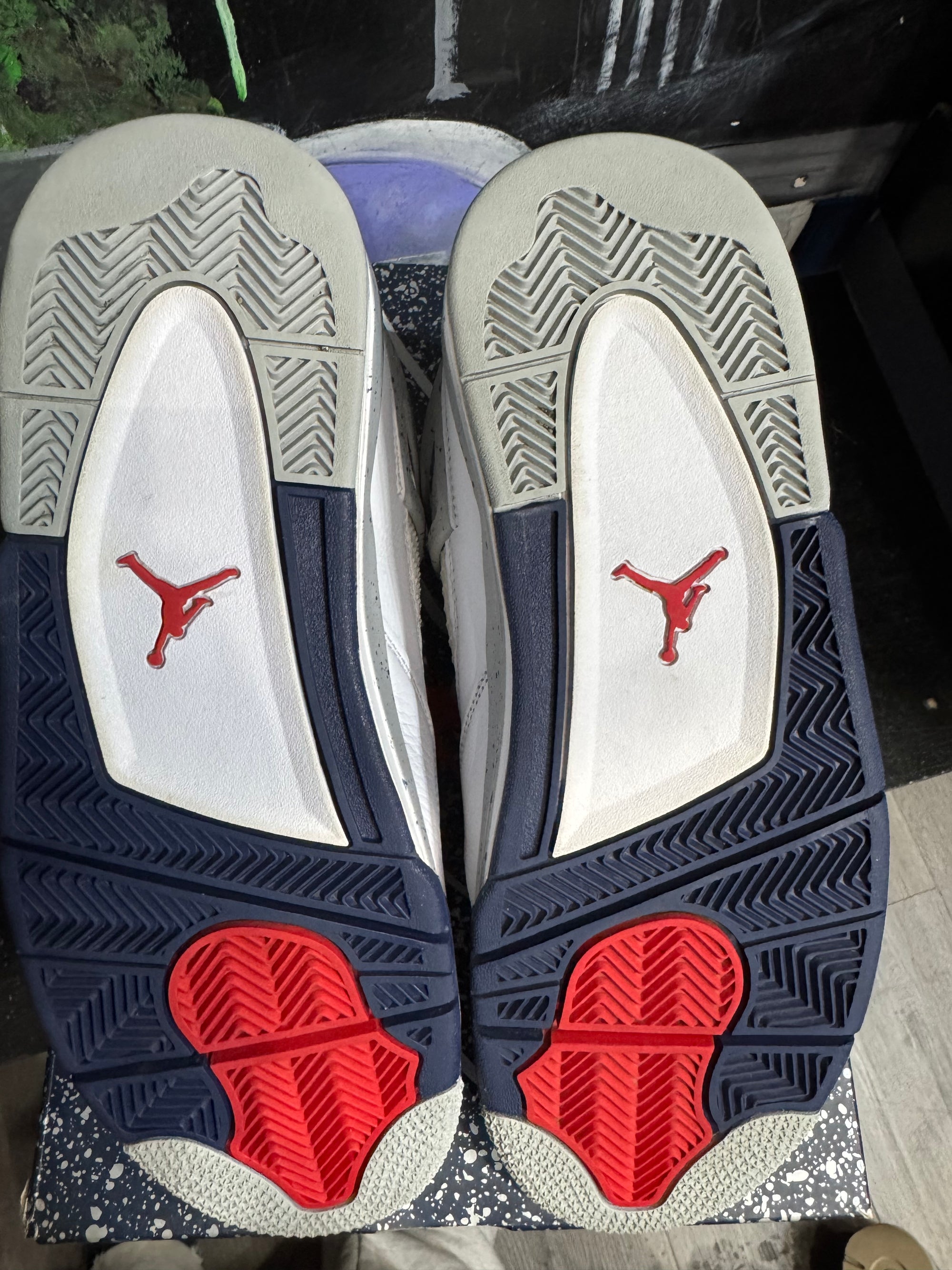 Jordan 4 Retro Midnight Navy