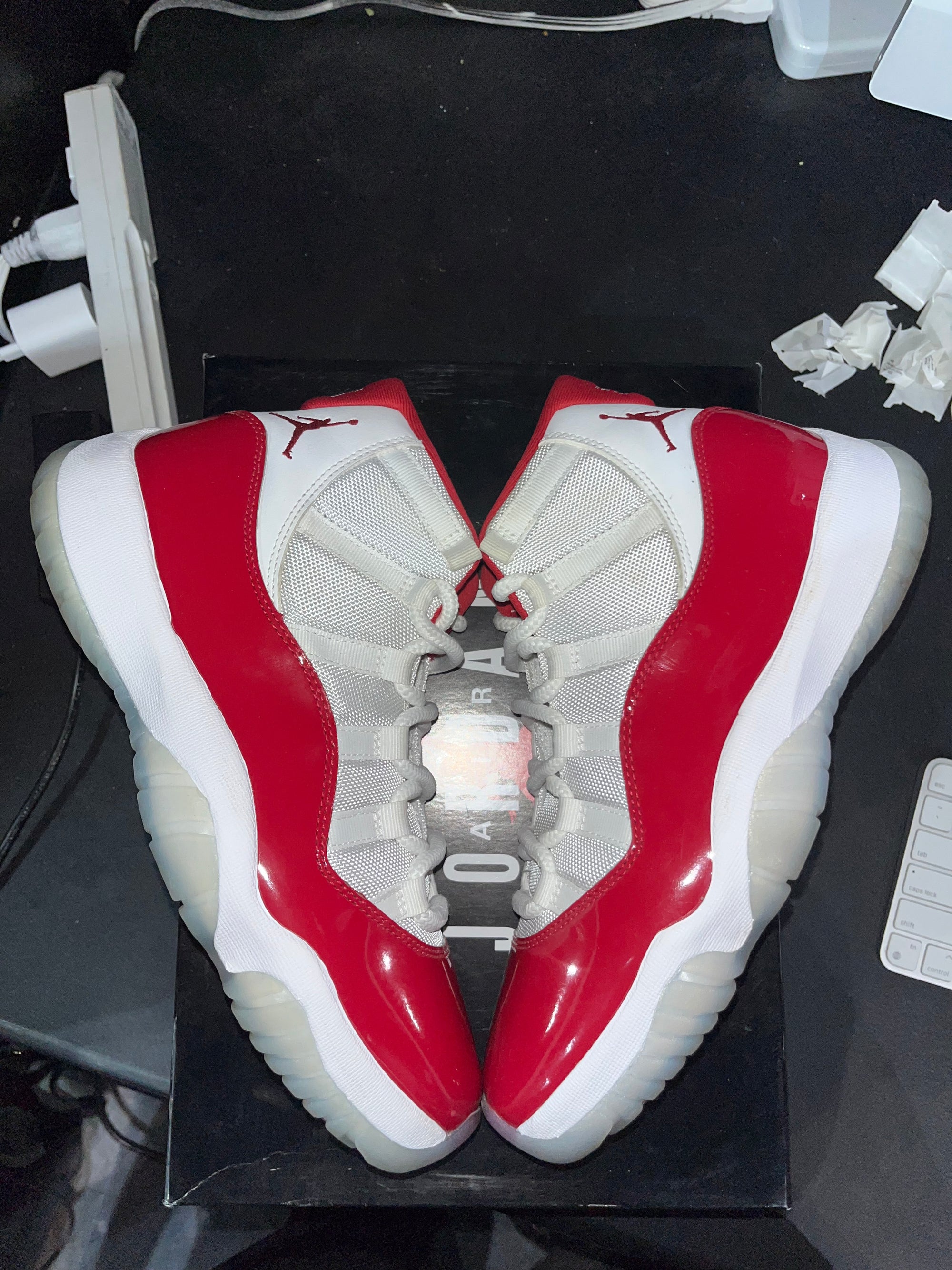 Jordan 11 Retro Cherry (2022)
